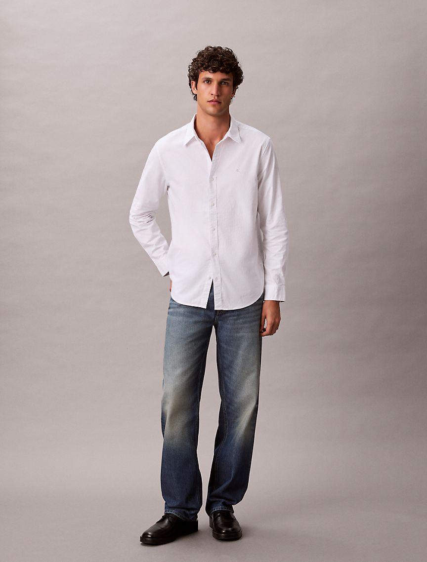 Solid Oxford Classic Button-Down Shirt Product Image