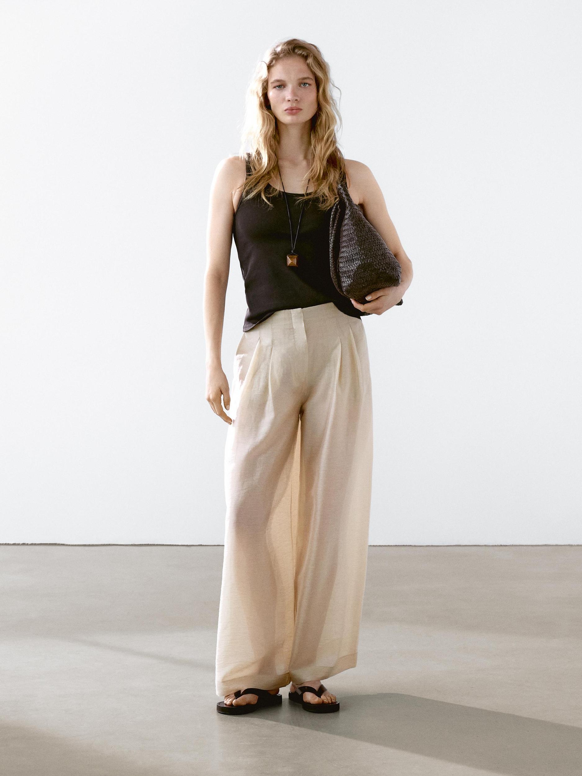 Flowing linen blend trousers with darts Product Image