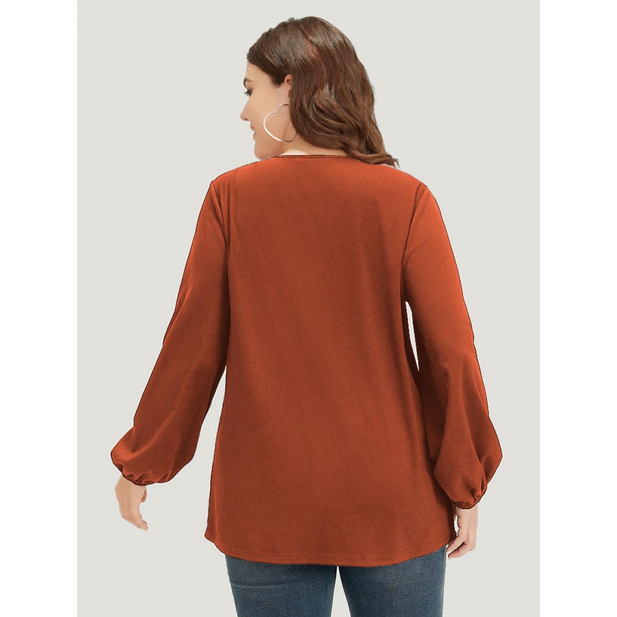 Plus Size Floral Patchwork Crew Neck Raglan Sleeve Sweatshirt Women Chocolate Elegant Elastic cuffs Round Neck Dailywear Sweatshirts BloomChic 28/5X Product Image