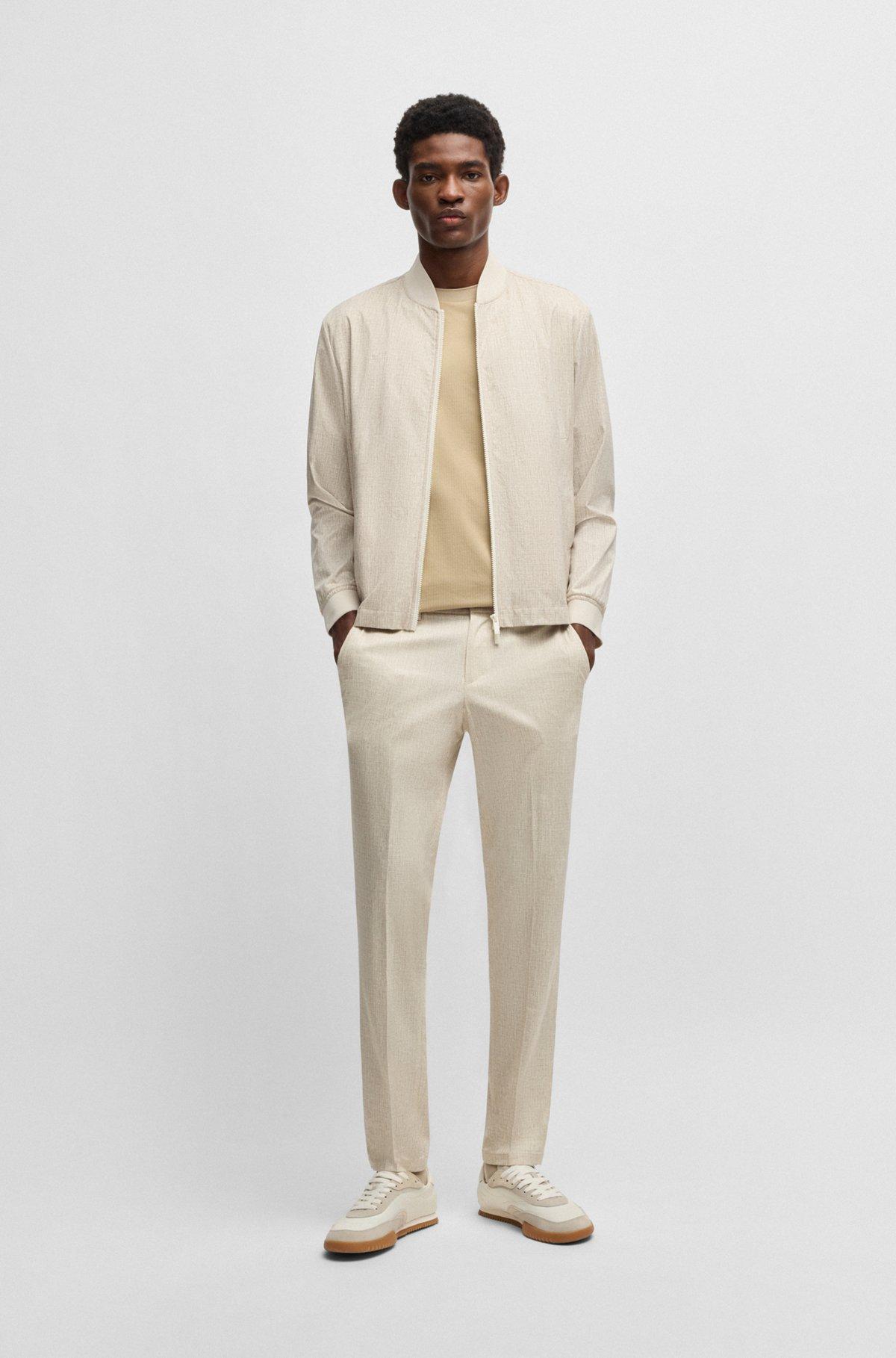 Water-repellent packable jacket with two-way zip Product Image