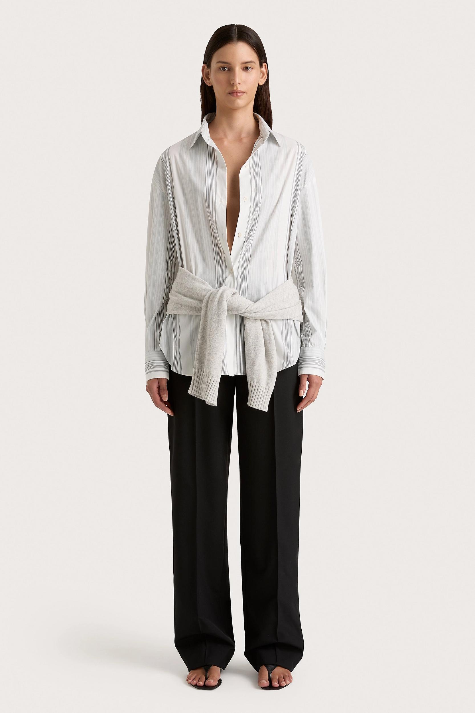 En Vau Short Striped Soft Blue - Final Sale Product Image