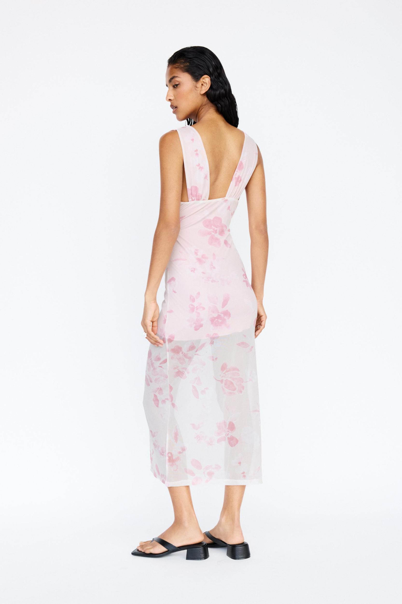 Pink floral midi dress Product Image