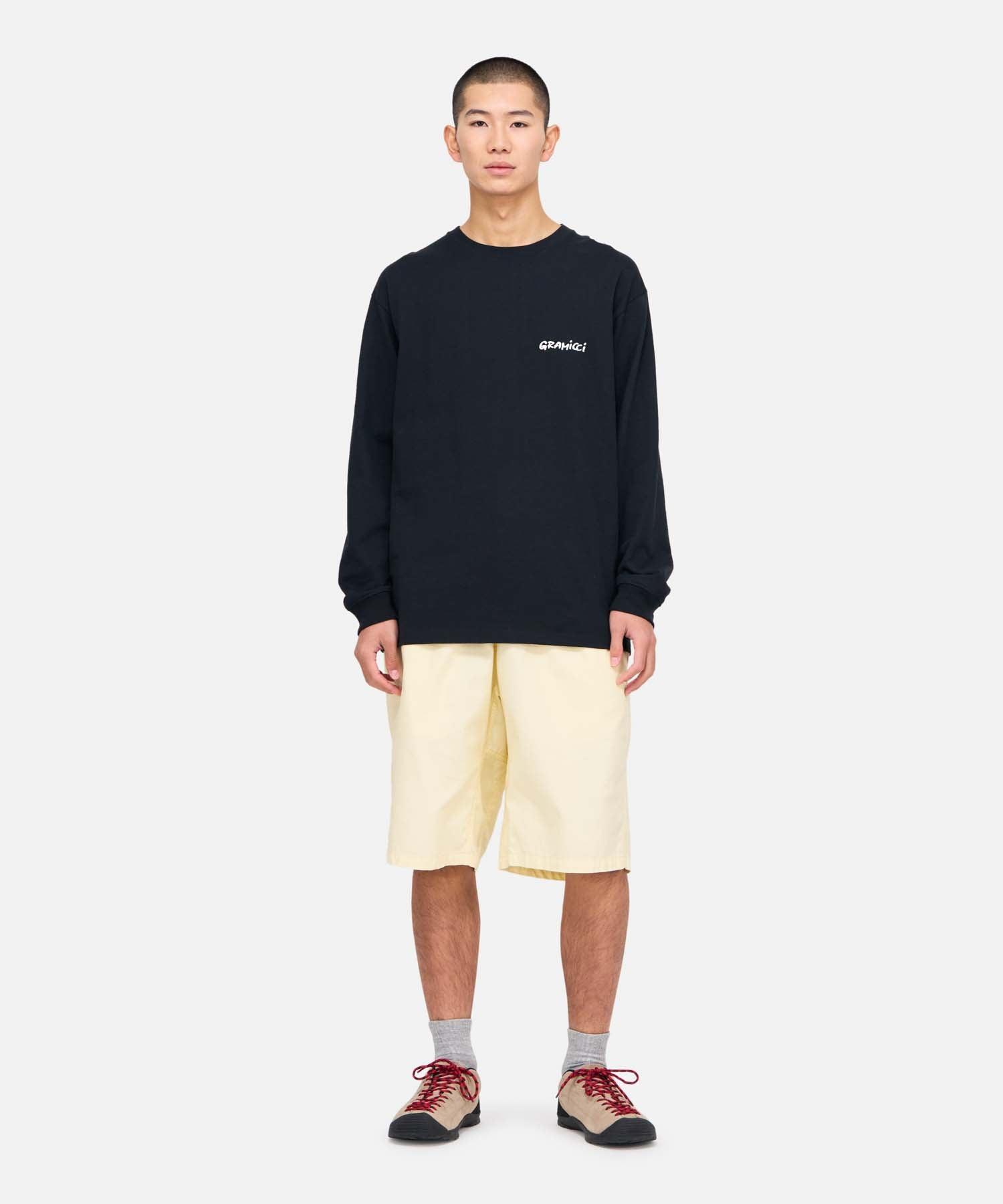 Swell Short Unisex Product Image