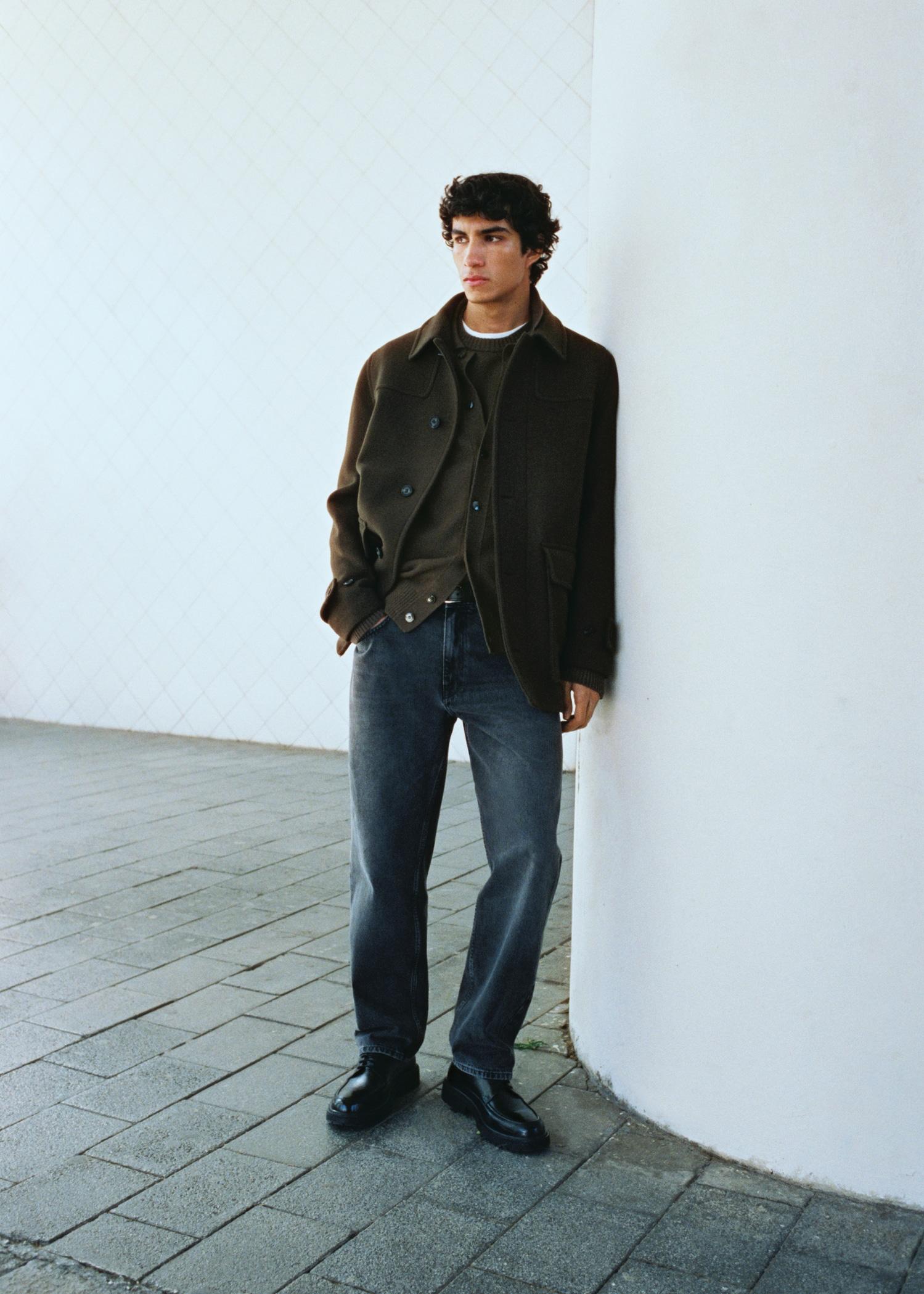 Detachable hood wool coat - Men | MANGO USA Product Image