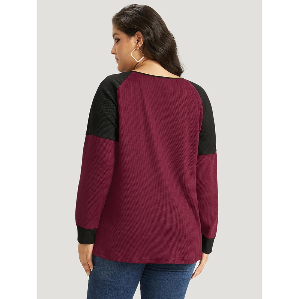 Plus Size Waffle Knit Two Tone Raglan Sleeve T-shirt Burgundy Women Casual Elastic cuffs Plain Open Front Dailywear T-shirts BloomChic 18-20/2X Product Image