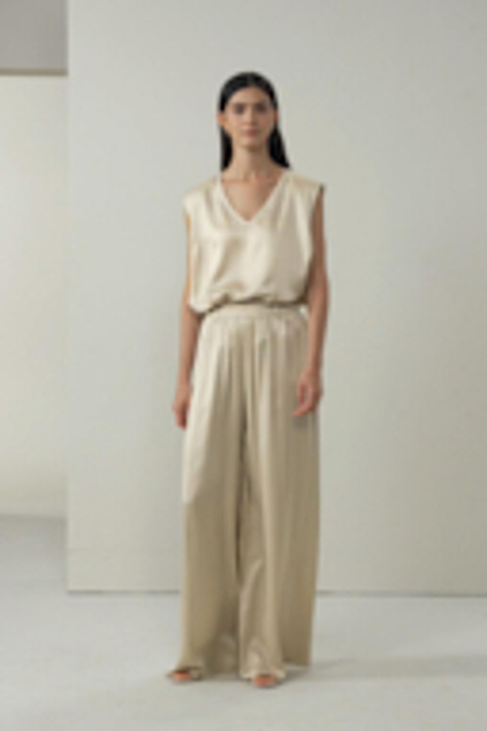 LILYSILK x Melissa Murrell Silk Suede Wide-Leg Pants Product Image