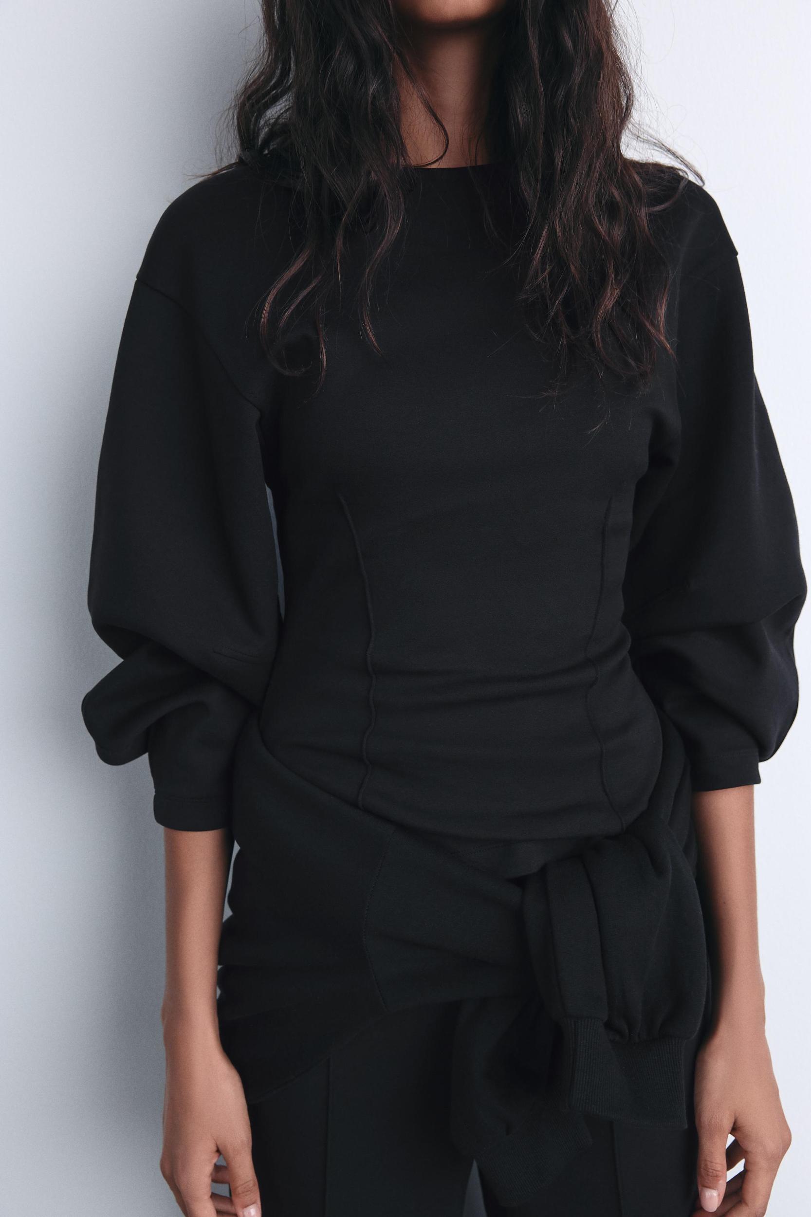 FITTED INTERLOCK SWEATSHIRT Product Image