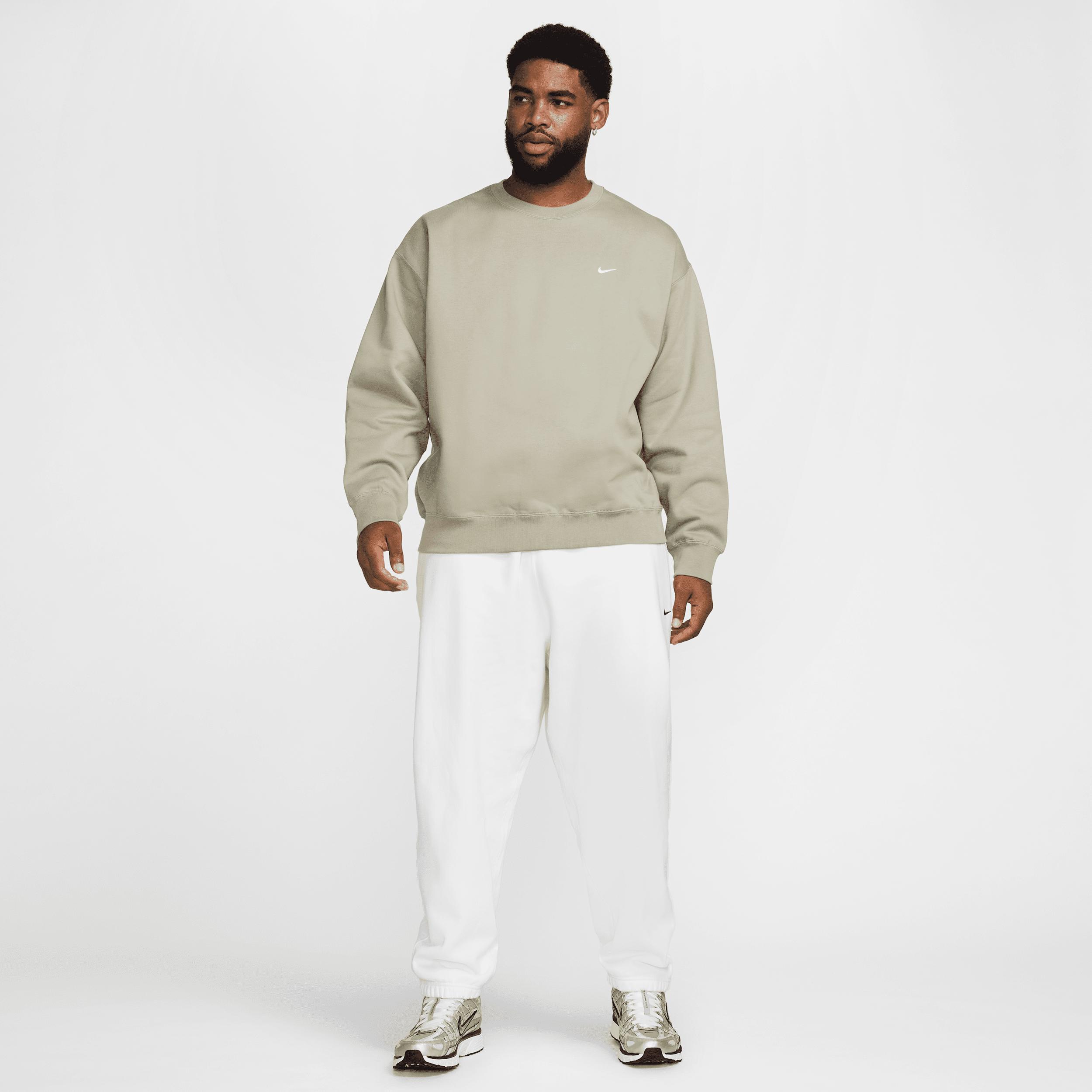 Nike Men's Solo Swoosh Fleece Crew Product Image