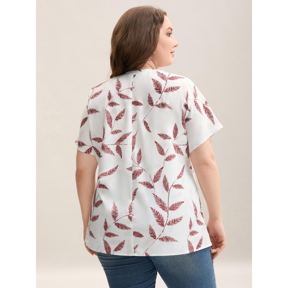 Plus Size WhiteSmoke Leaf Print Notched Collar Blouse Women Casual Short sleeve Flat collar with V-notch Everyday Blouses BloomChic 28/5X Product Image