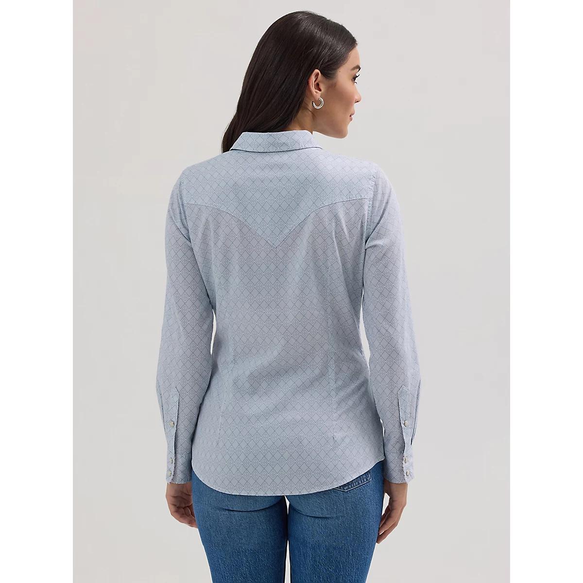 Women's Wrangler All Occasion Western Snap Shirt in Diamond Sky Product Image