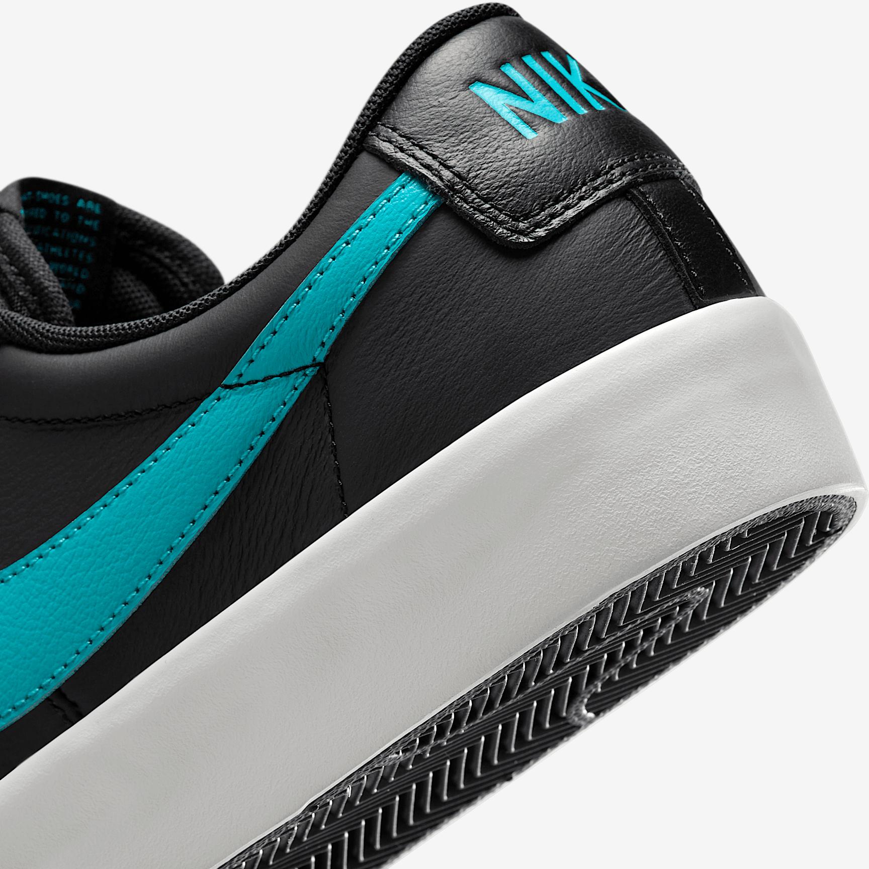 Mens Nike SB Blazer Low Pro GT Shoes | DV1226-001 Product Image