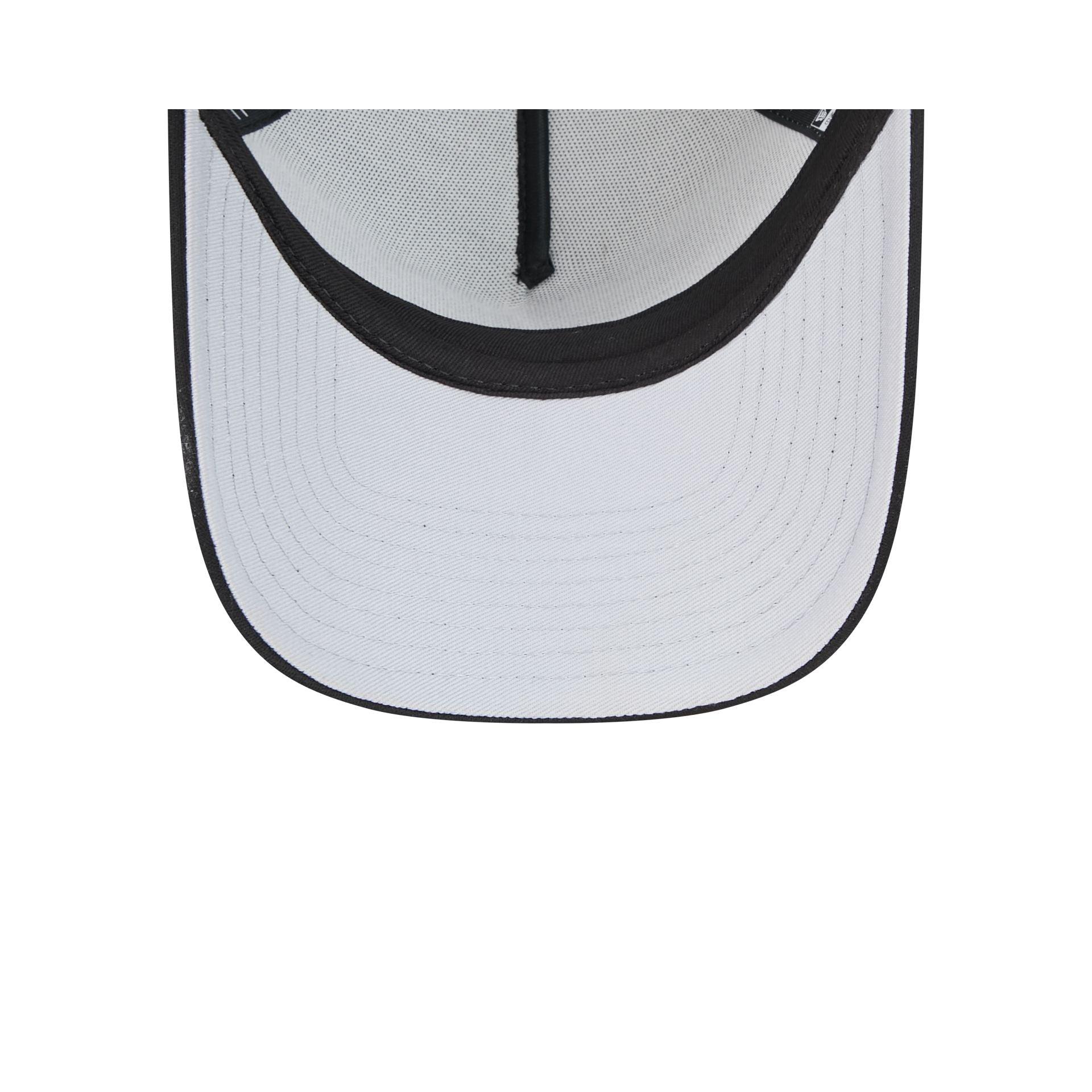 Toronto Blue Jays Distressed 9FORTY A-Frame Trucker Hat Male Product Image