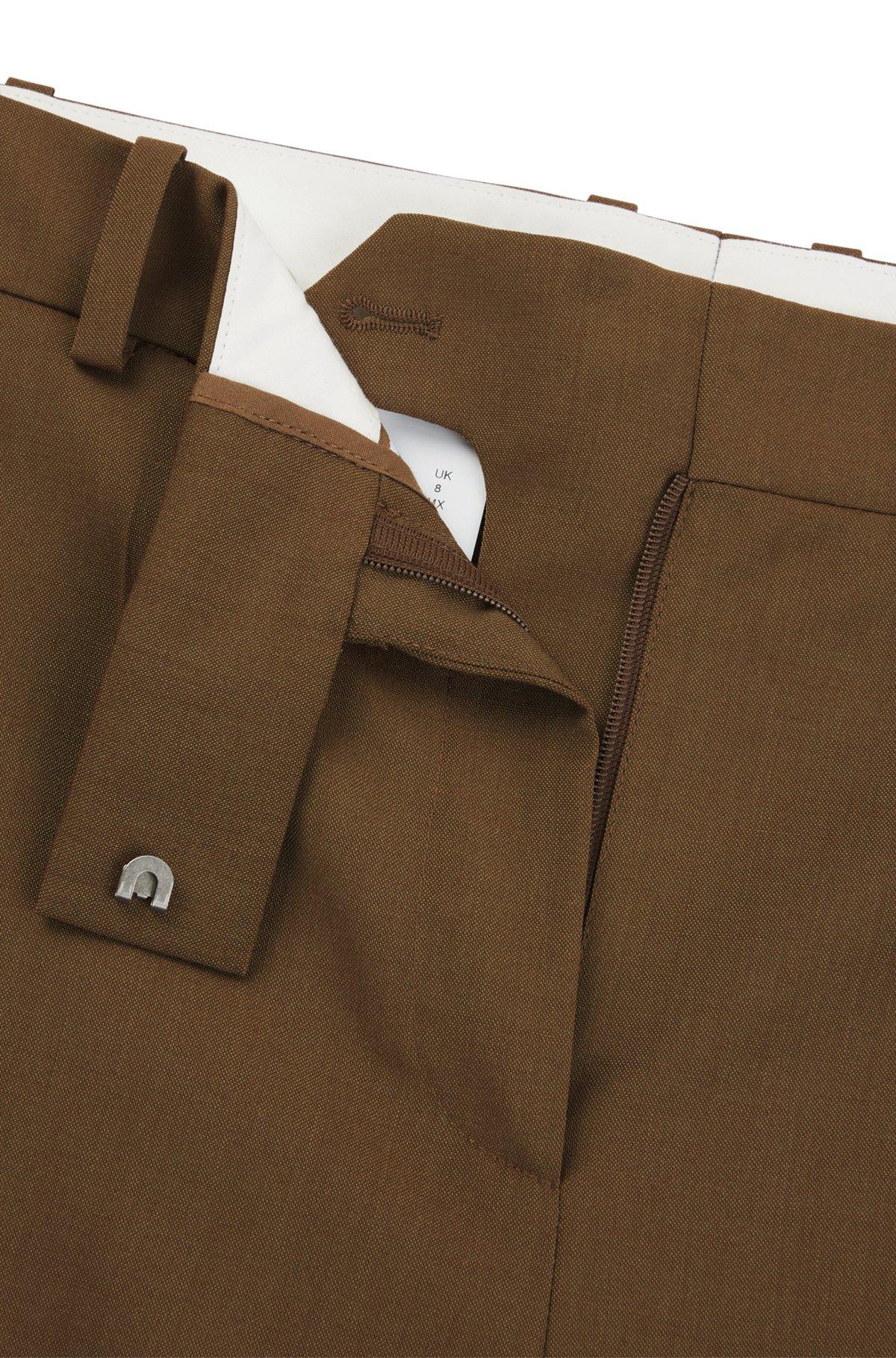 Straight-leg trousers in wool Product Image