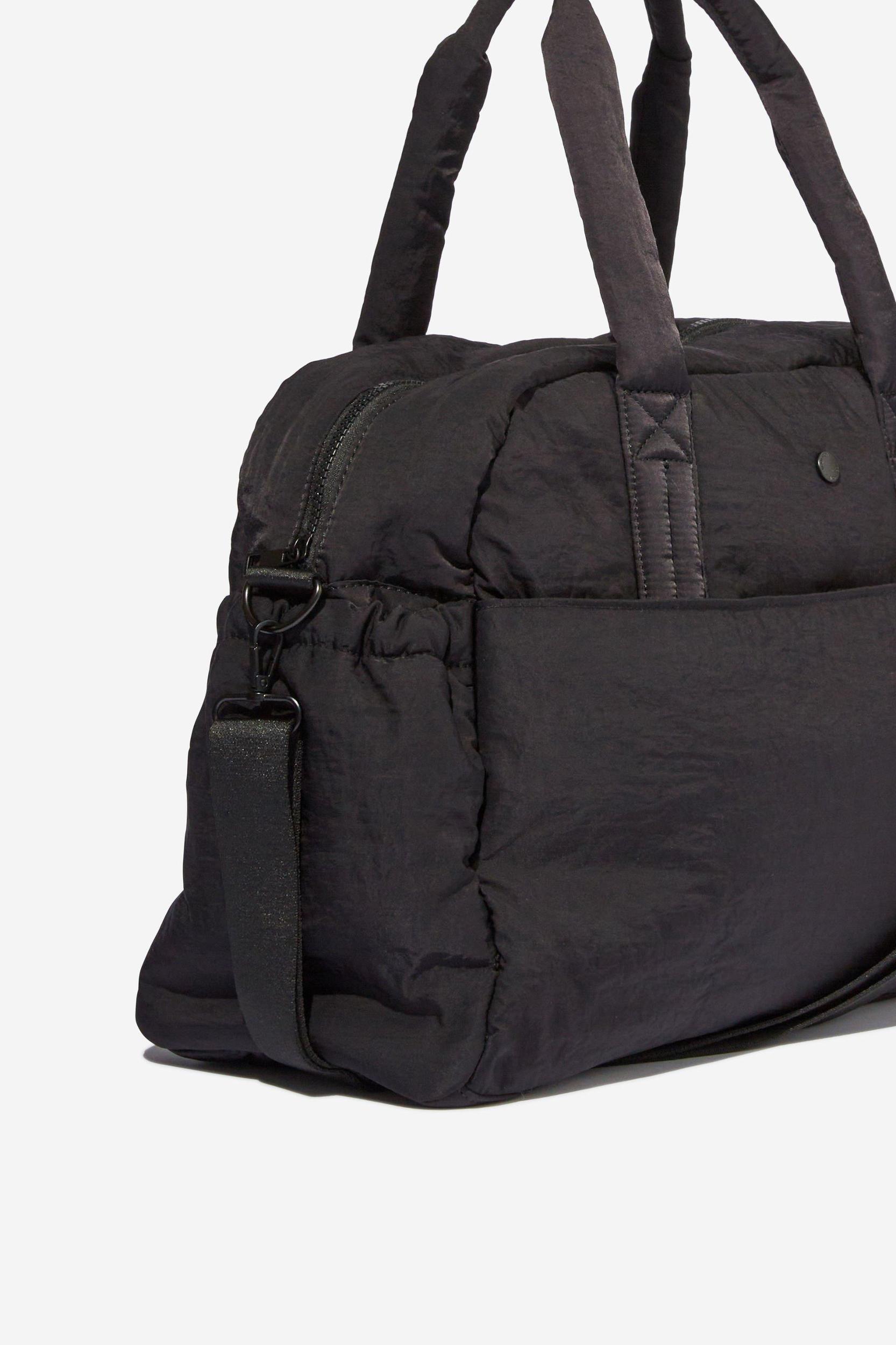 Puffy Gym Bag Product Image