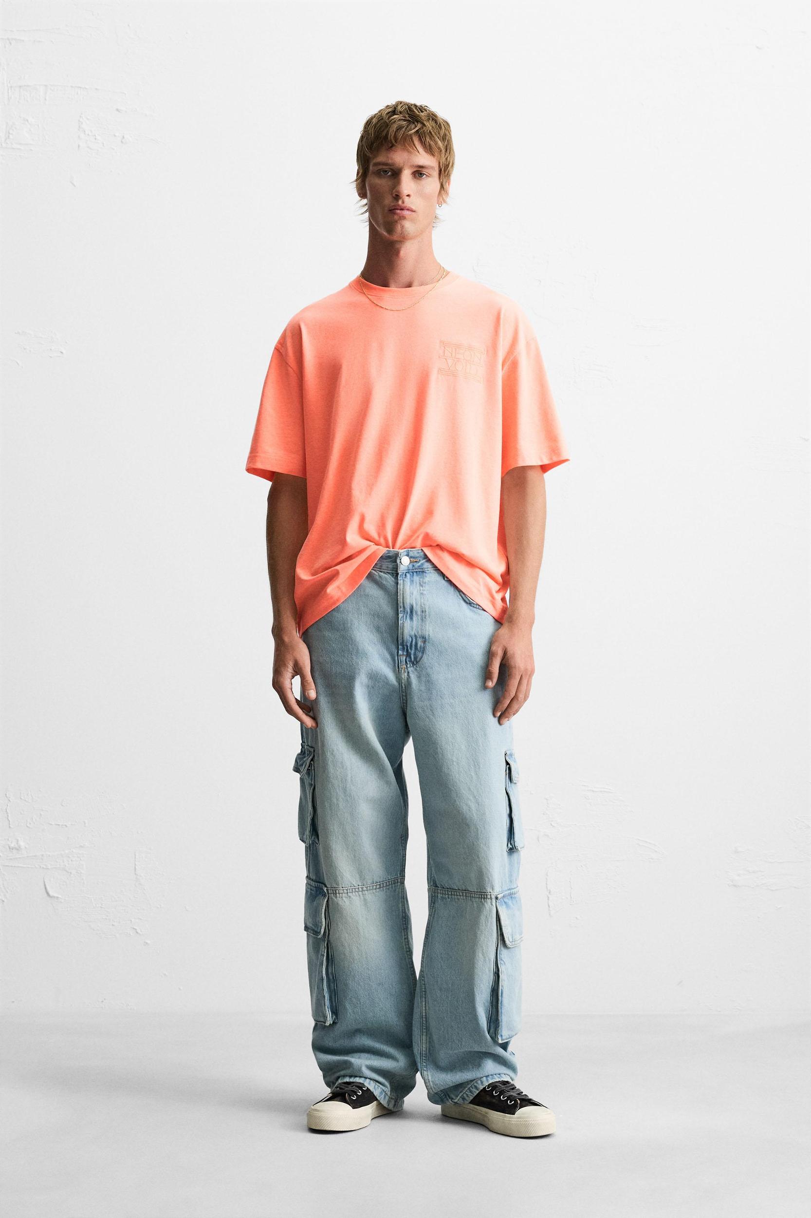 EMBROIDERED TEXT T-SHIRT Product Image