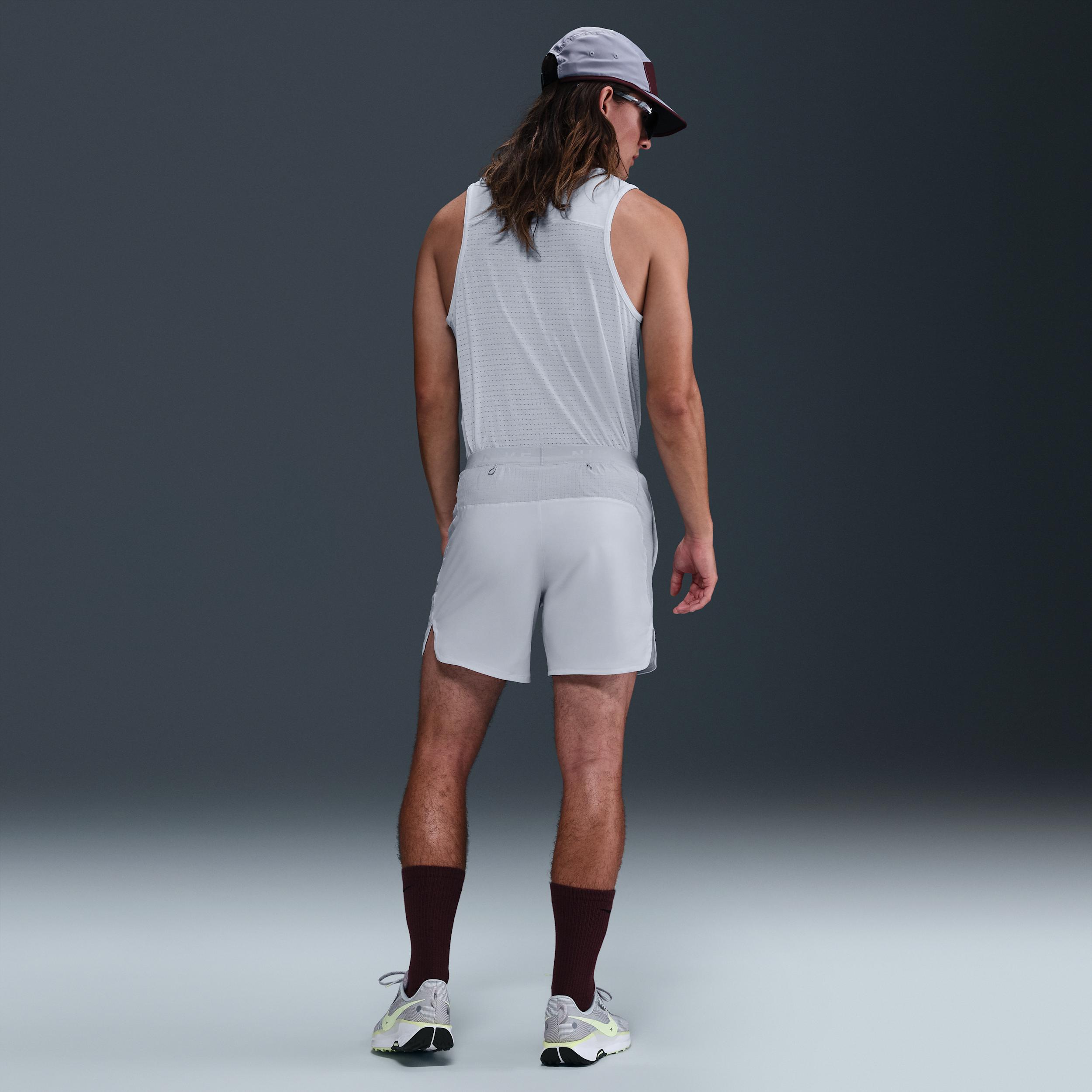 Nike Mens Solar Chase Dri-FIT ADV Running Tank Top | HJ4168-085 Product Image