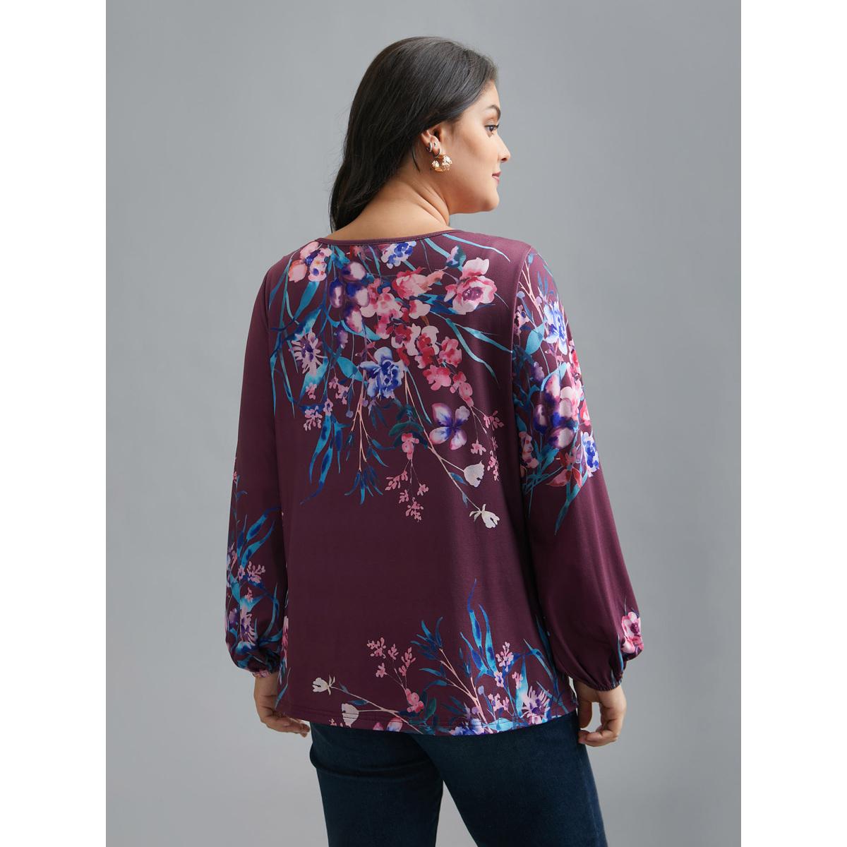 Plus Size V Neck Floral Print Stretchy T-Shirt Mauve Women Elegant Non Natural Flowers V-neck Everyday T-shirts BloomChic 10/M Product Image