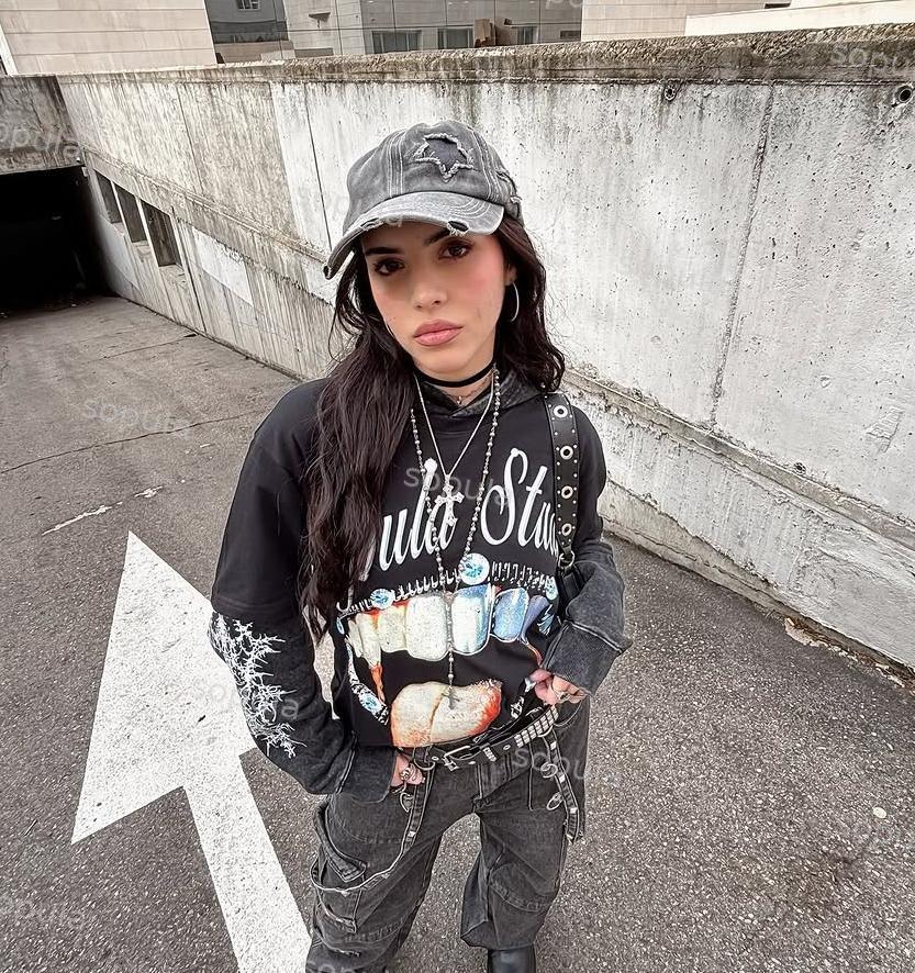 Sopula Studio Lips Diamond Graphic Cotton T-Shirt Product Image