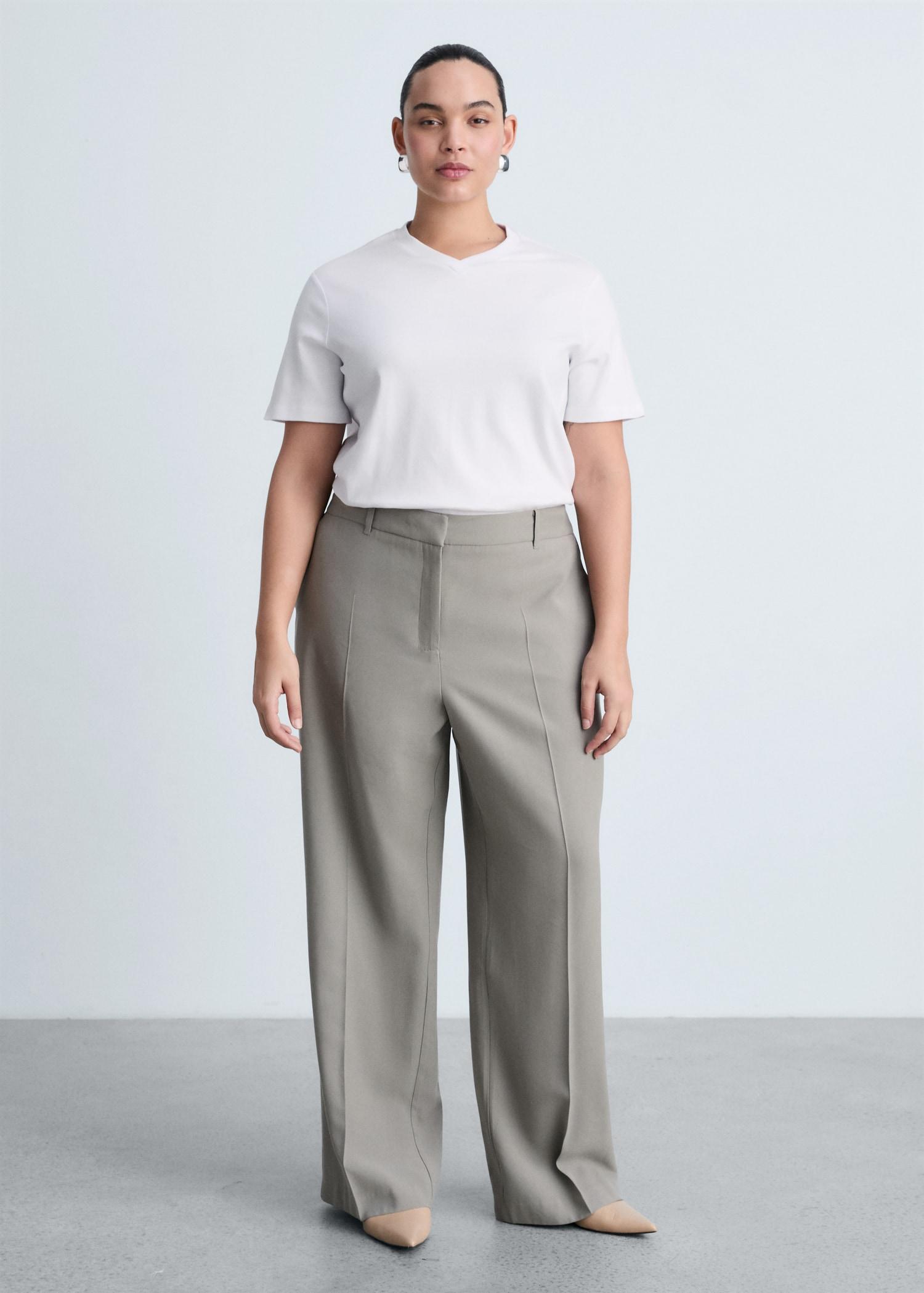 V-neck cotton T-shirt - Women | MANGO USA Product Image