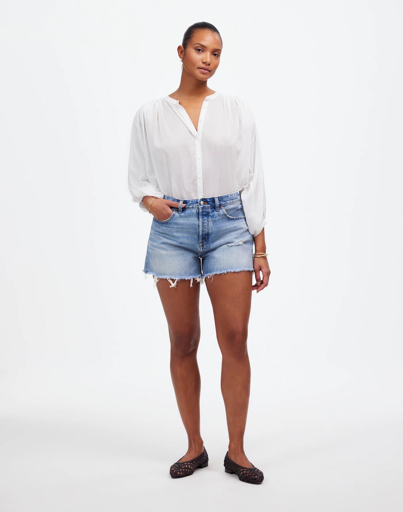 The Curvy Brynn Short in Hallstead Wash Product Image