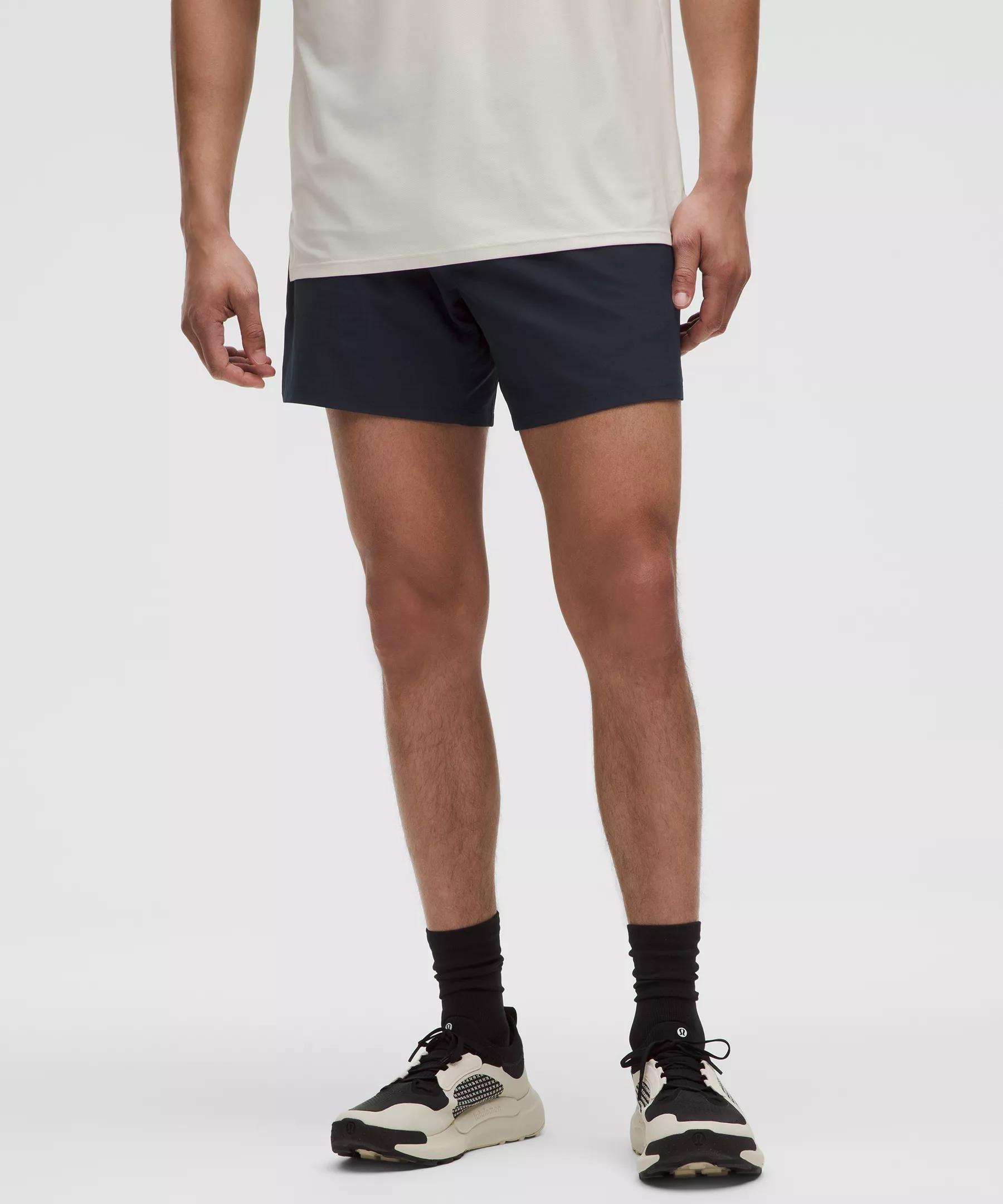 Mile Maker Run Crew Ripstop Linerless Short 6" Product Image