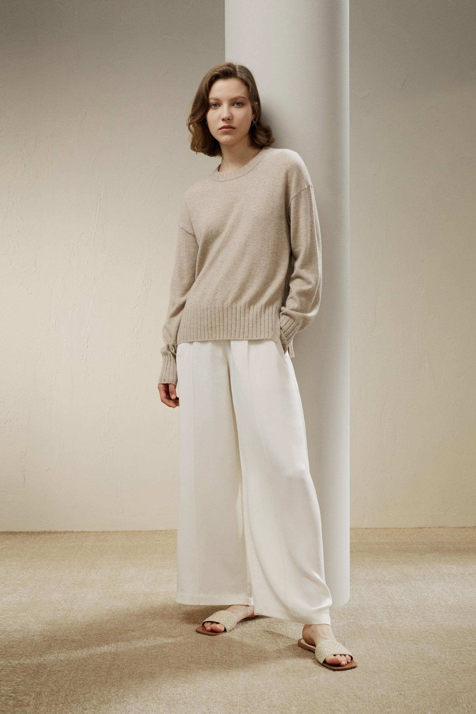 Crew Neck Cashmere Sweater Product Image