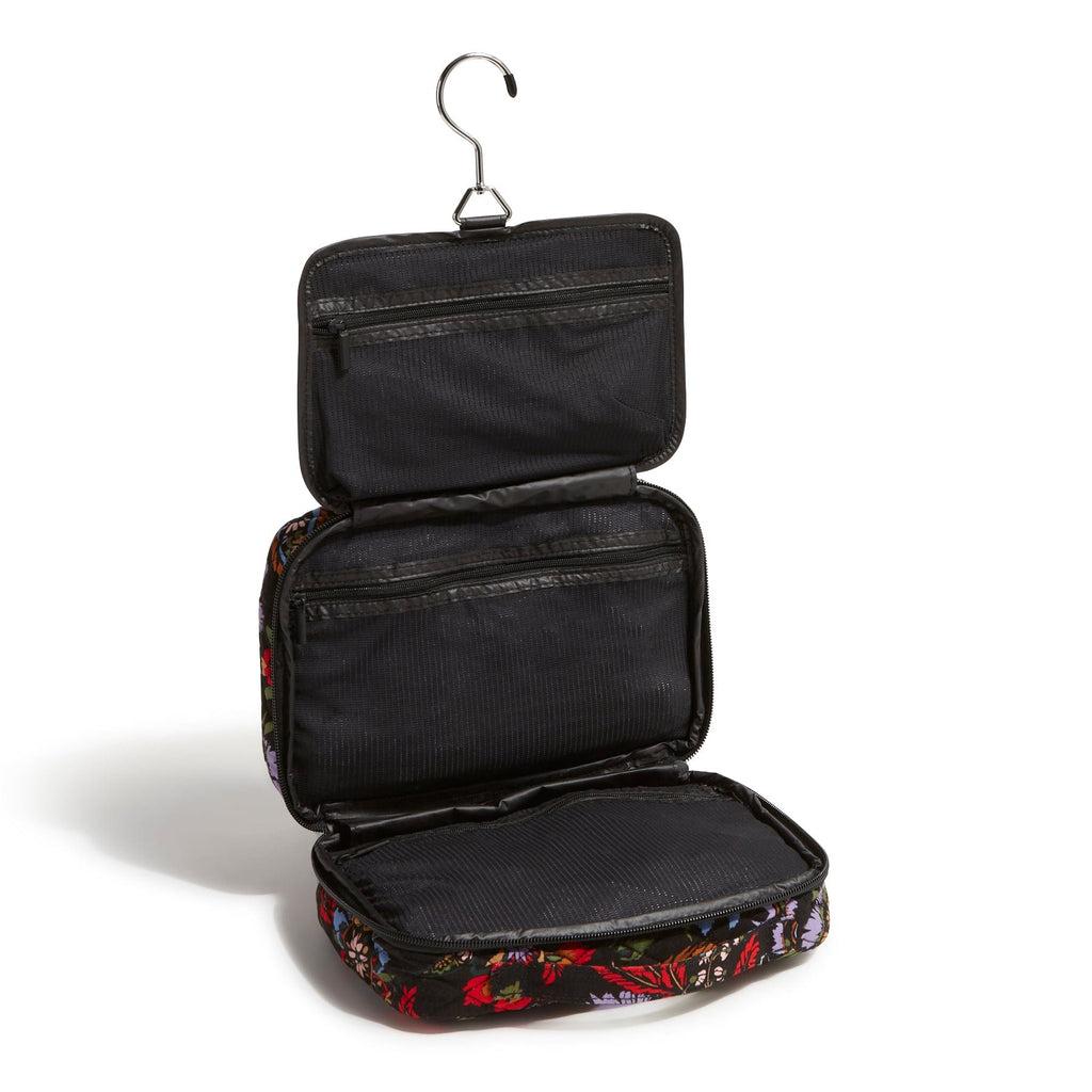 Outlet Essential Hanging Travel Organizer Product Image