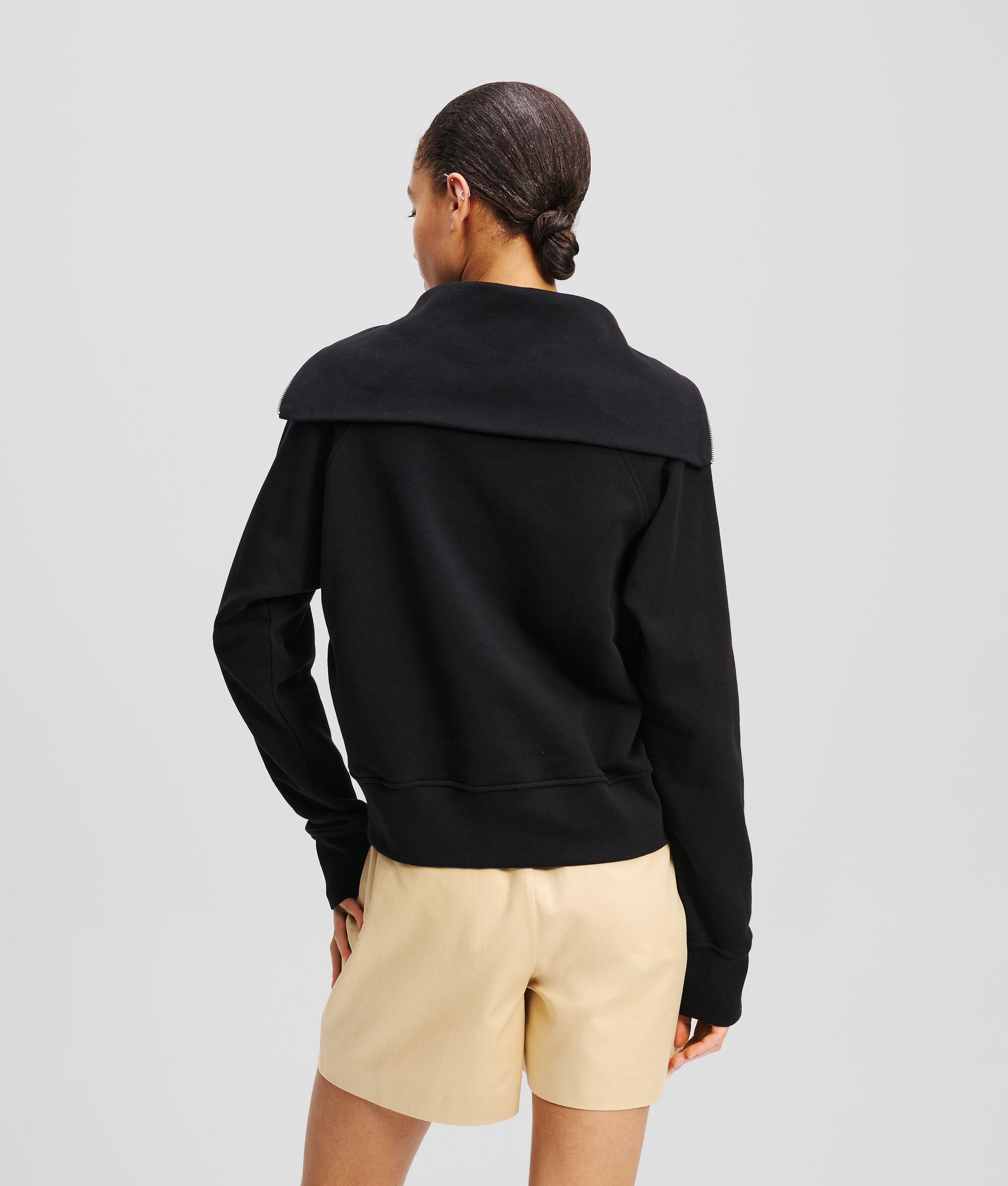 HALF-ZIP SWEATSHIRT Product Image