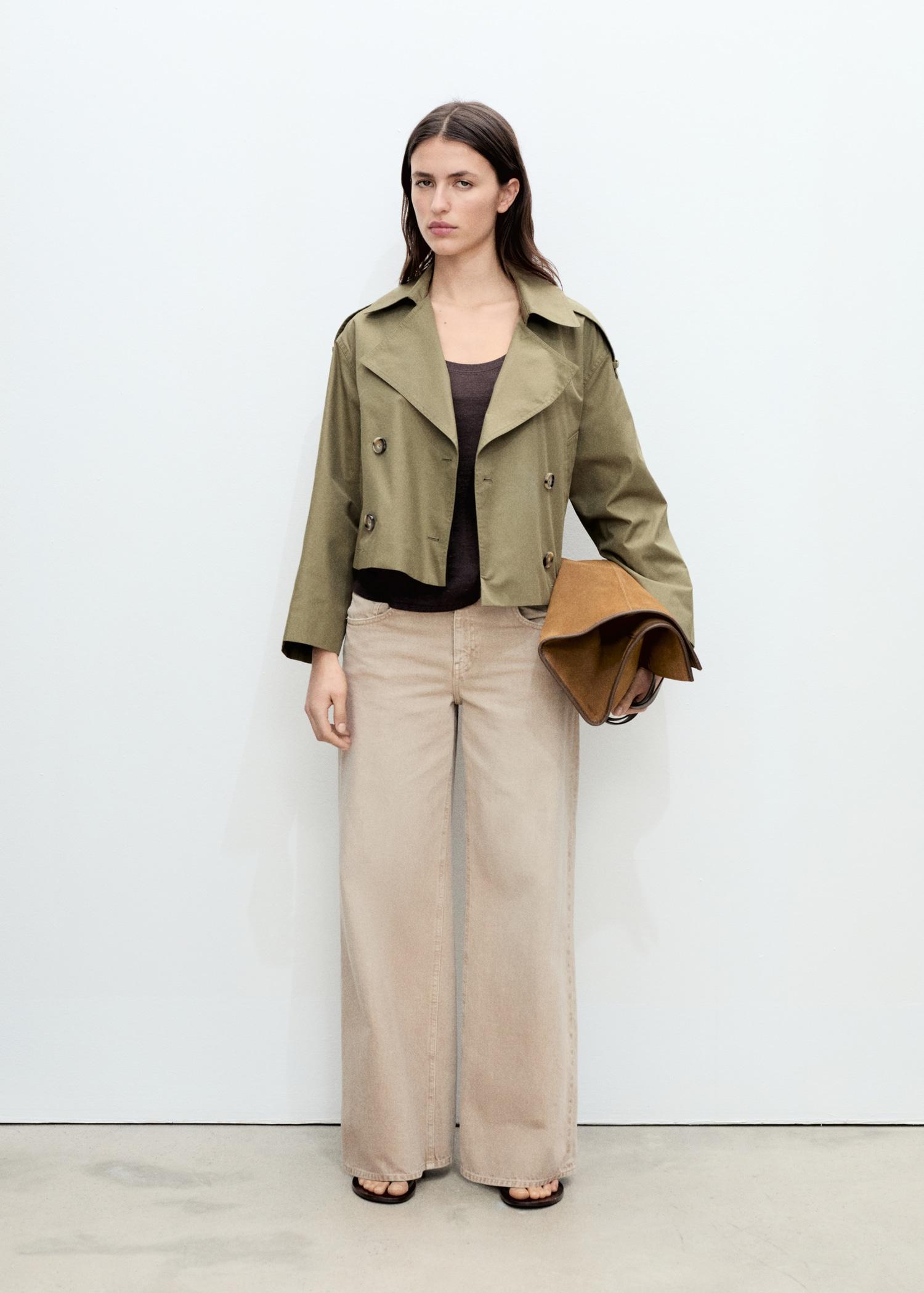 Double-breasted cropped trench coat - Women | MANGO USA Product Image