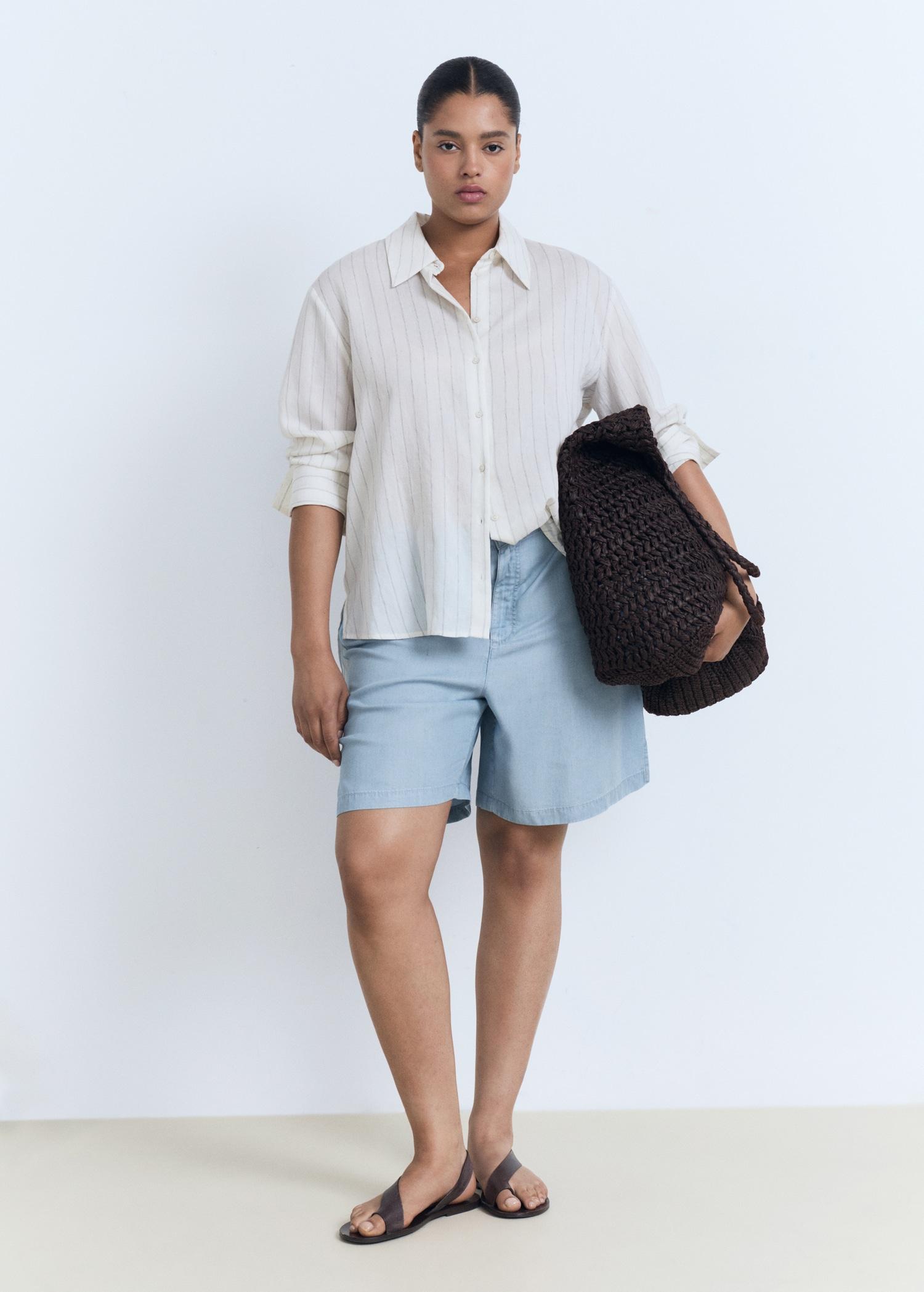 Straight-fit lyocell bermuda shorts - Women | MANGO USA Product Image
