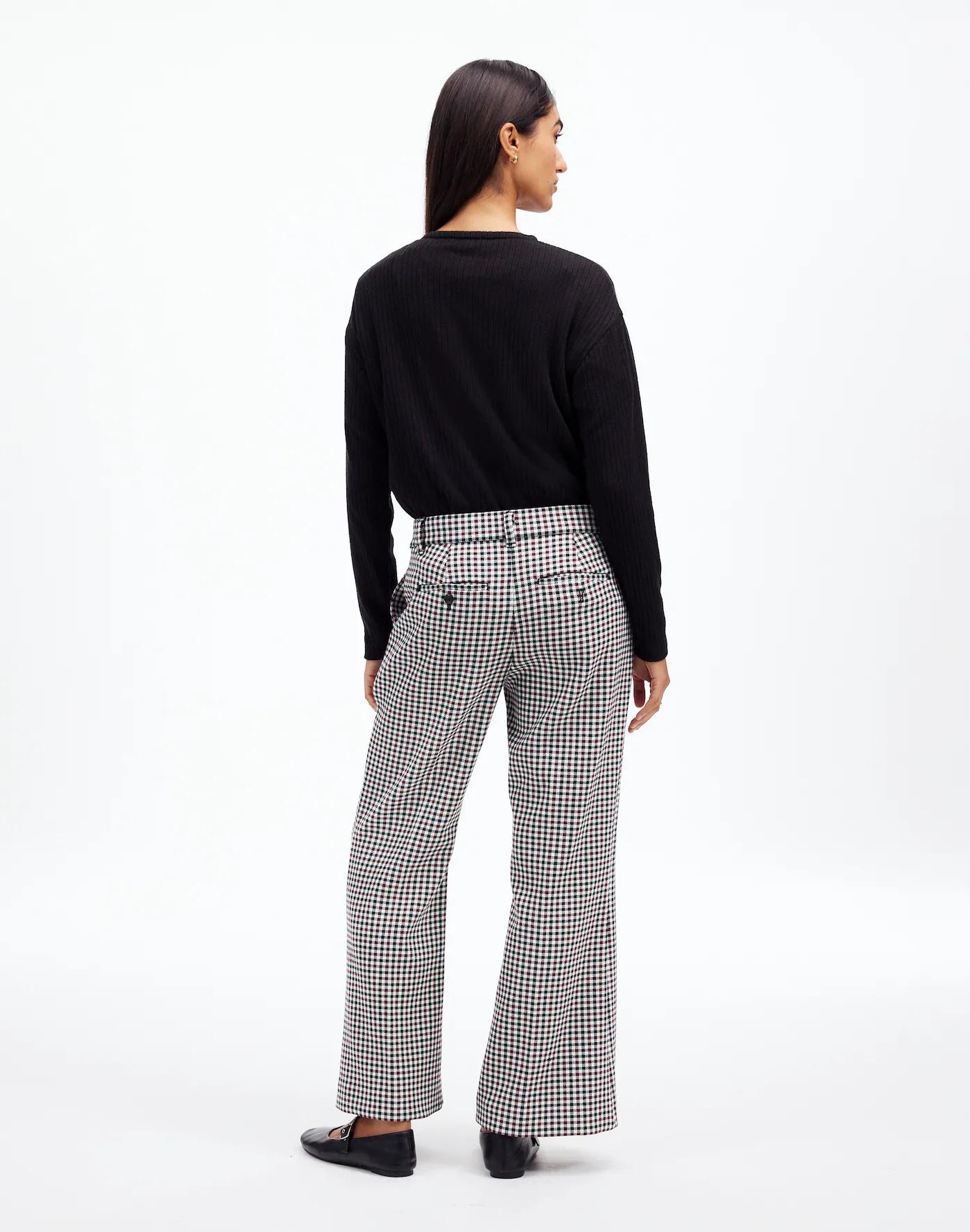 Petite Kick Out Crop Pants in Stretch Twill Product Image