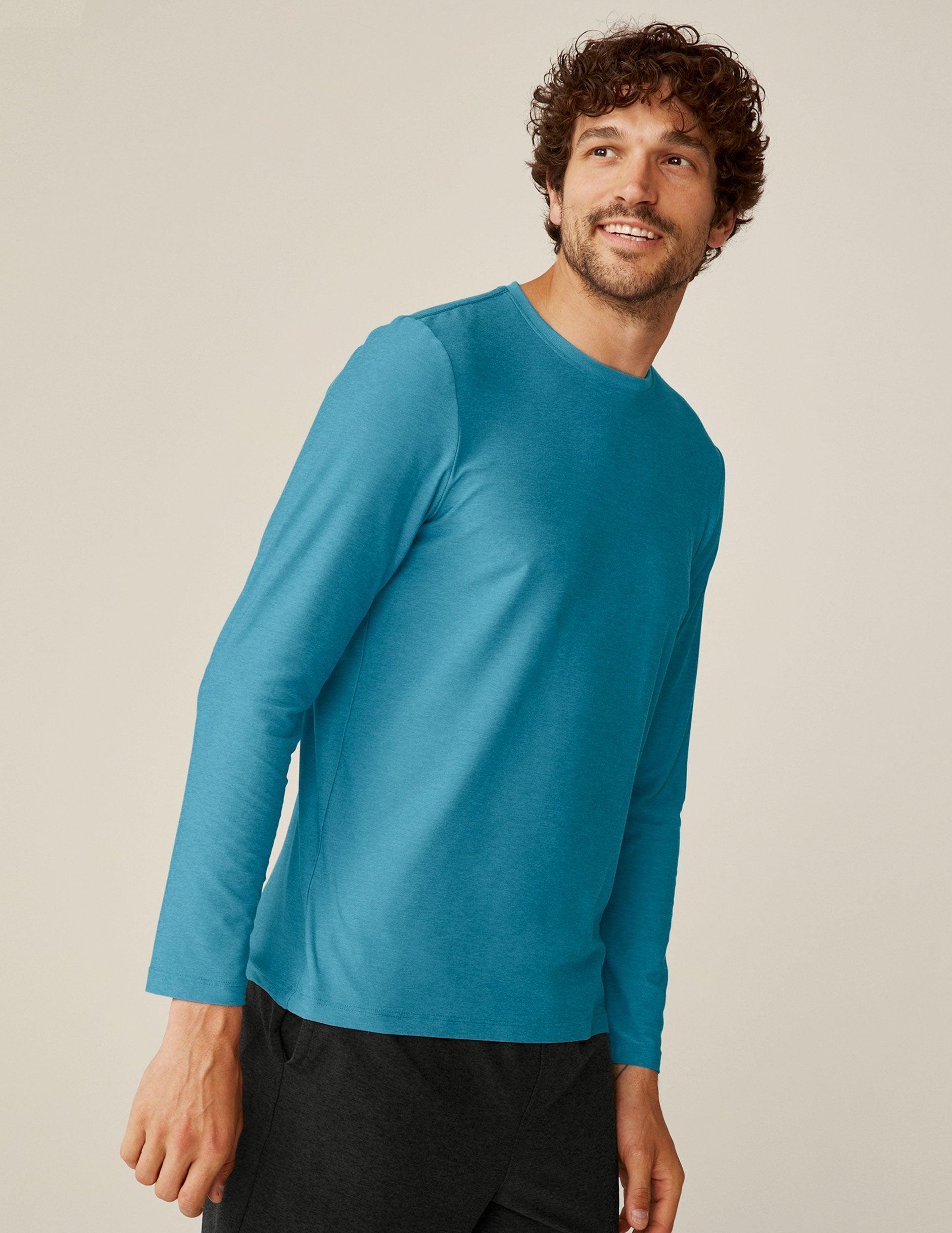 Always Beyond Men's Long Sleeve Crew 2.0 Male Product Image