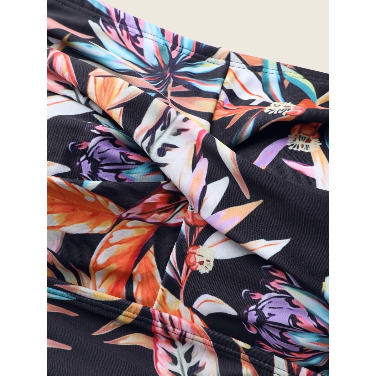 Plus Size Tropical Print Patchwork Crossover Gathered Swim Top Women's Swimwear Multicolor Beach Twist High stretch Skinny Square Neck Curve Swim Tops BloomChic 10/M Product Image