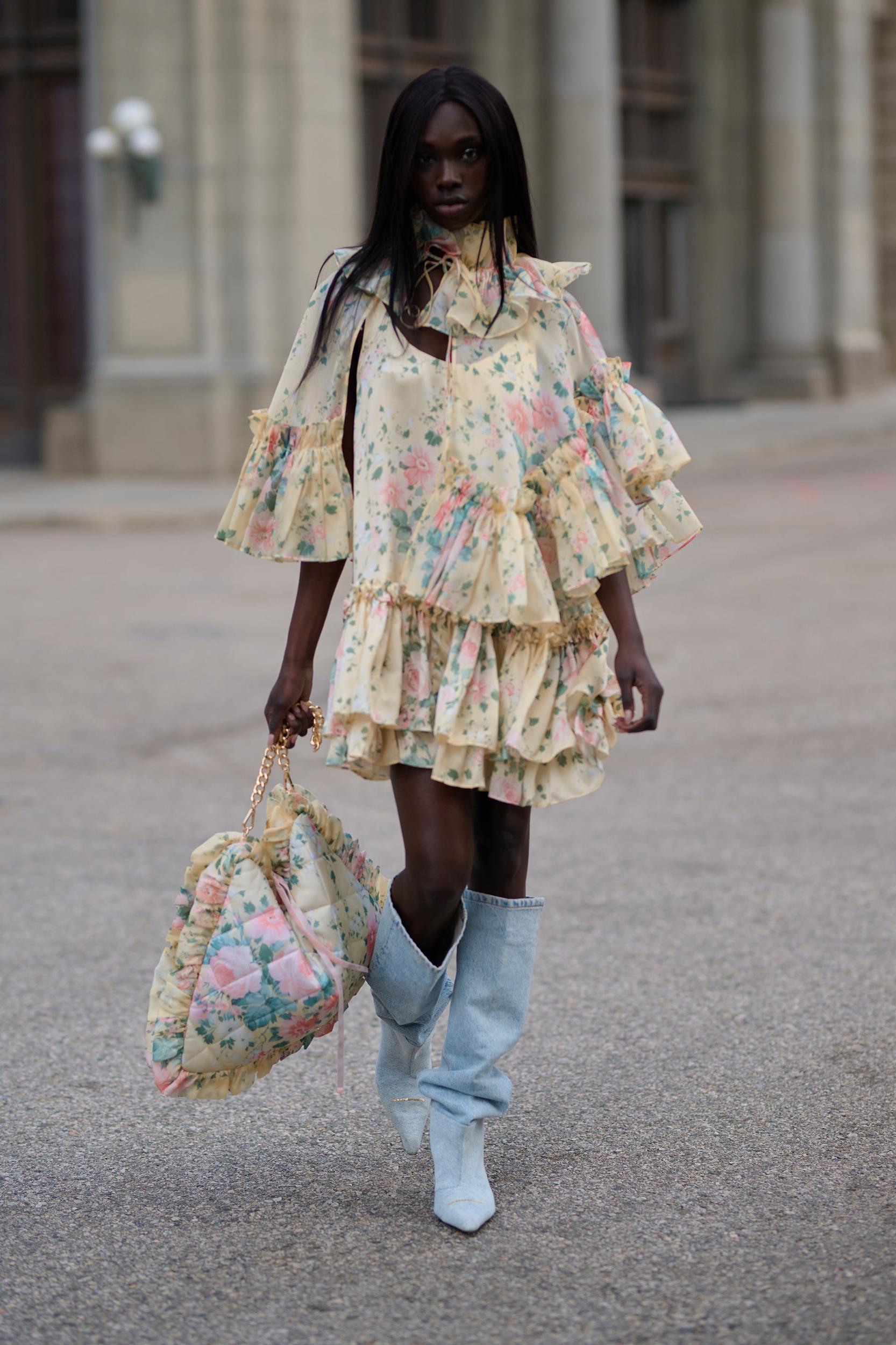 The Fantasy Antique Slip Product Image