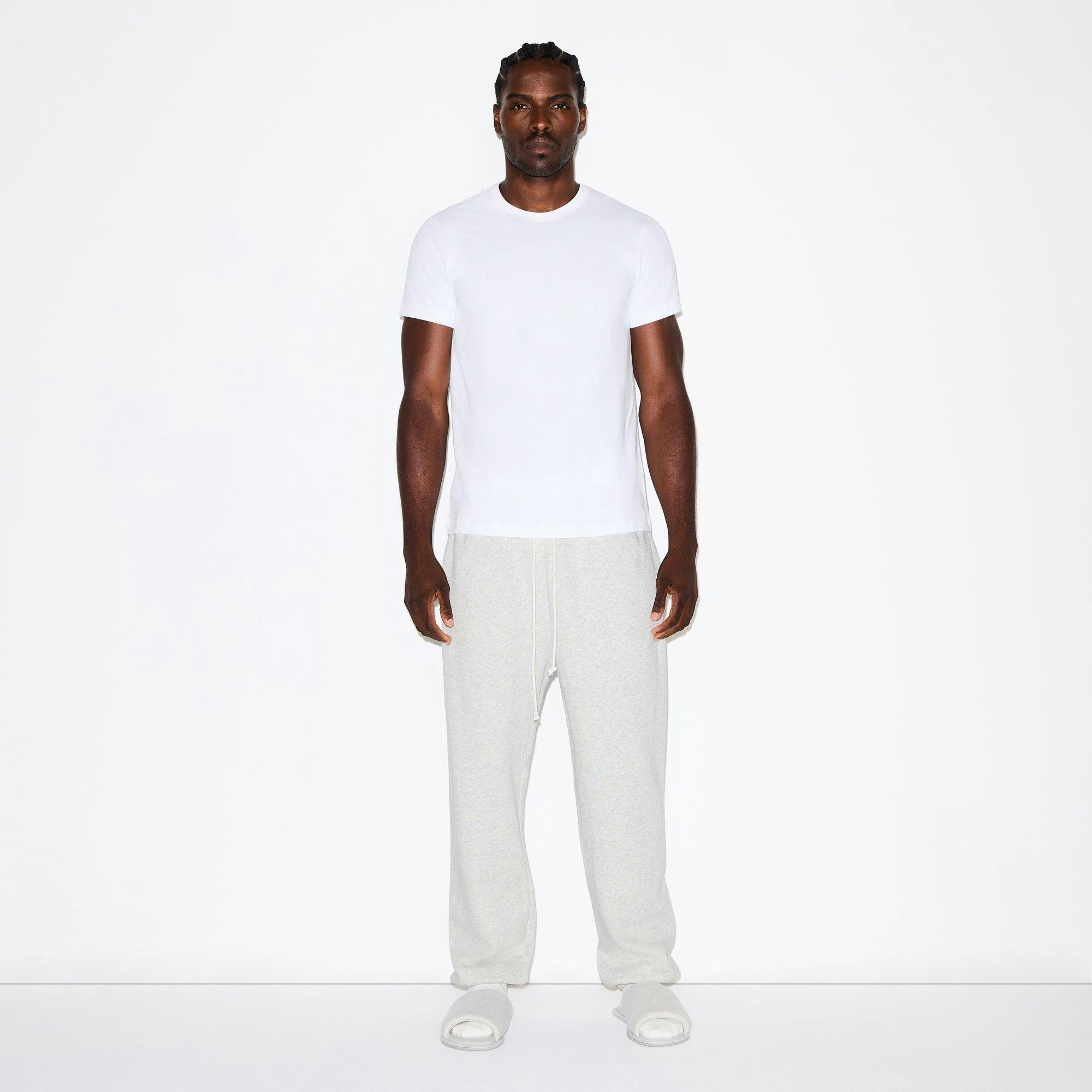 FLEECE LOUNGE MENS RELAXED JOGGER | LIGHT HEATHER GREY Product Image