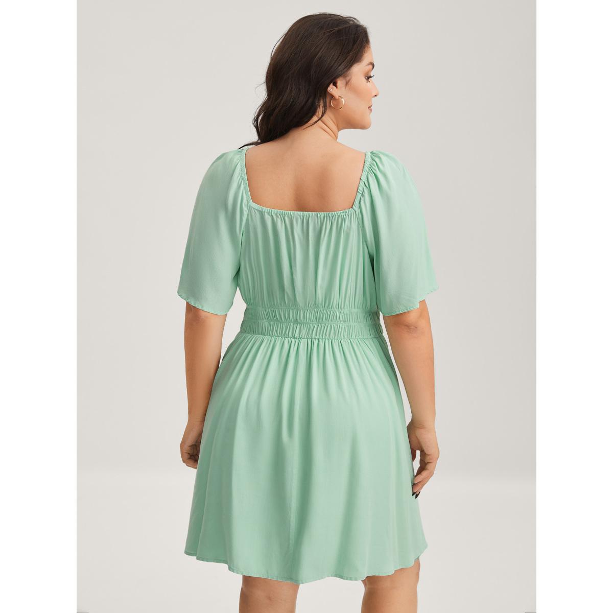 Plus Size Rayon Stretchy Waist Pockets Knee Dress Greenbean Women Resort Square Neck Short sleeve Curvy BloomChic 12/L Product Image