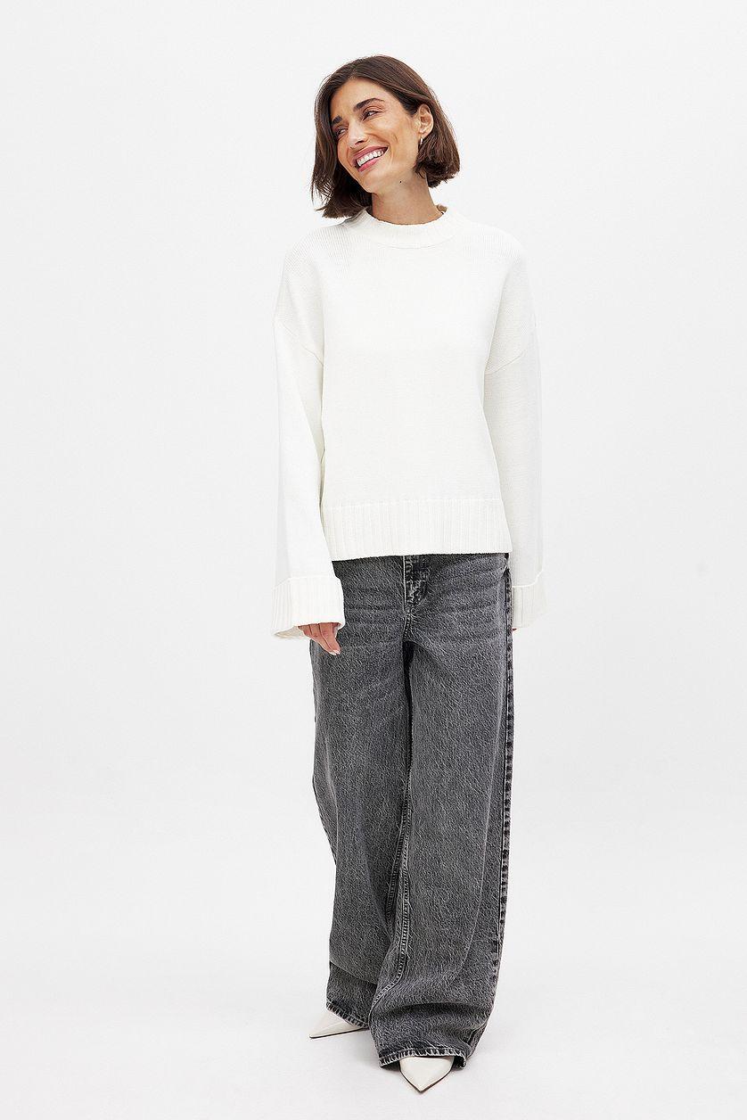 Low Waist Wide Leg Jeans Product Image