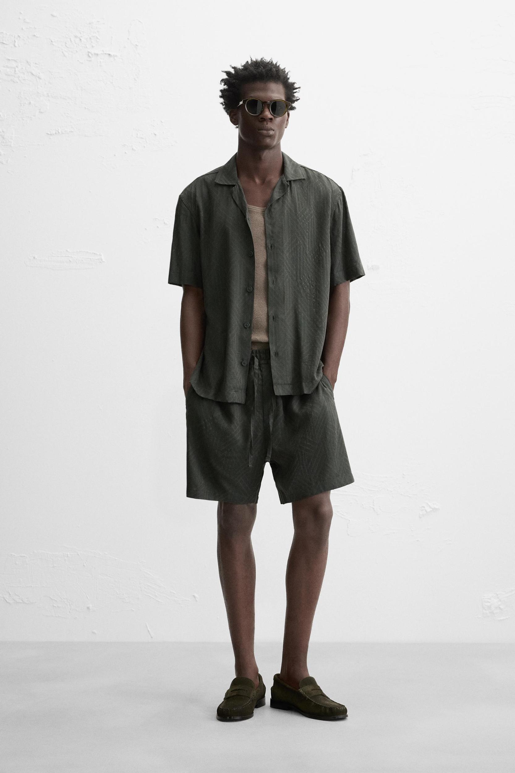 STRIPED JACQUARD SHIRT Product Image