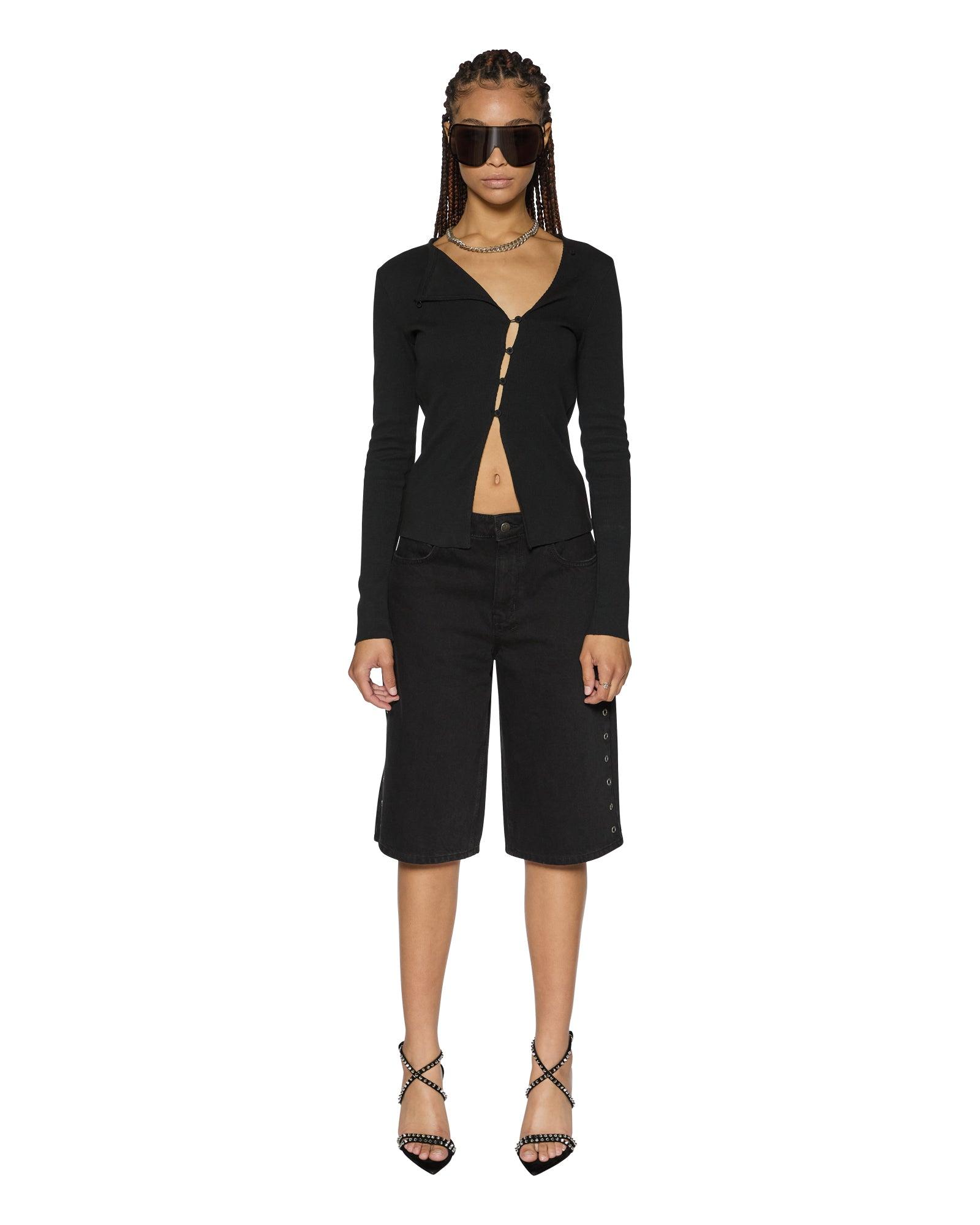 LOW RIDER SHORT VICE Female Product Image