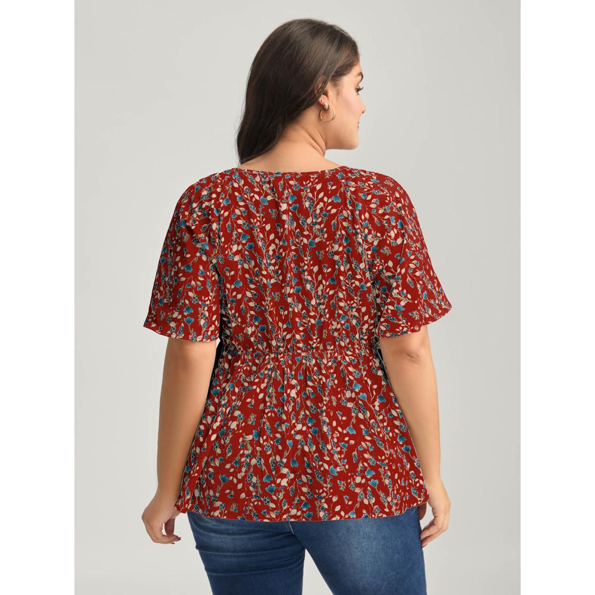 Plus Size Scarlet Bust-Comfort Floral Print Tie Blouse Women Timeless Short sleeve V-neck Elegant Blouses BloomChic 26/4X Product Image