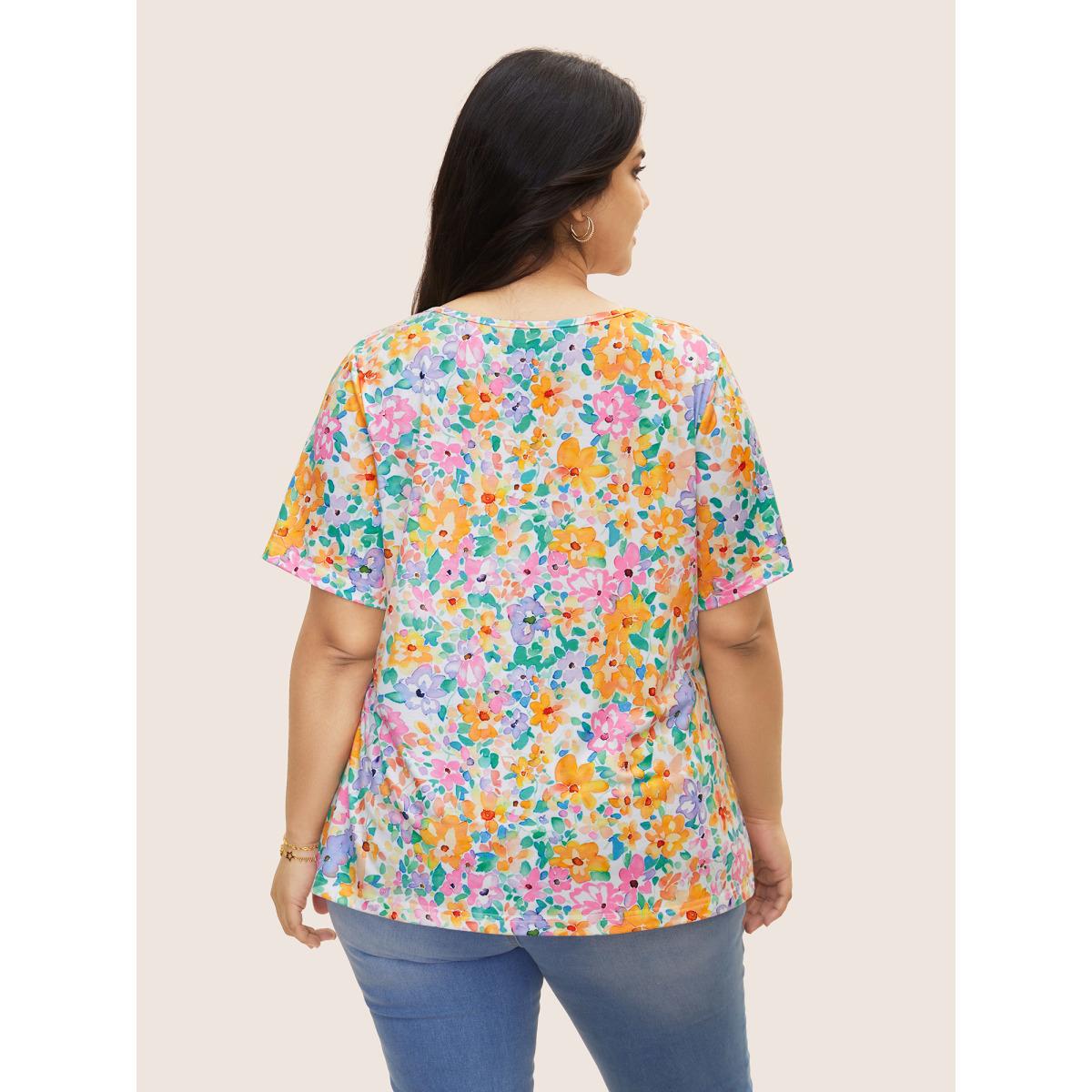 Plus Size Crew Neck Colored Floral Gathered T-shirt Multicolor Women Elegant Contrast Natural Flowers Round Neck Everyday T-shirts BloomChic 28/5X Product Image
