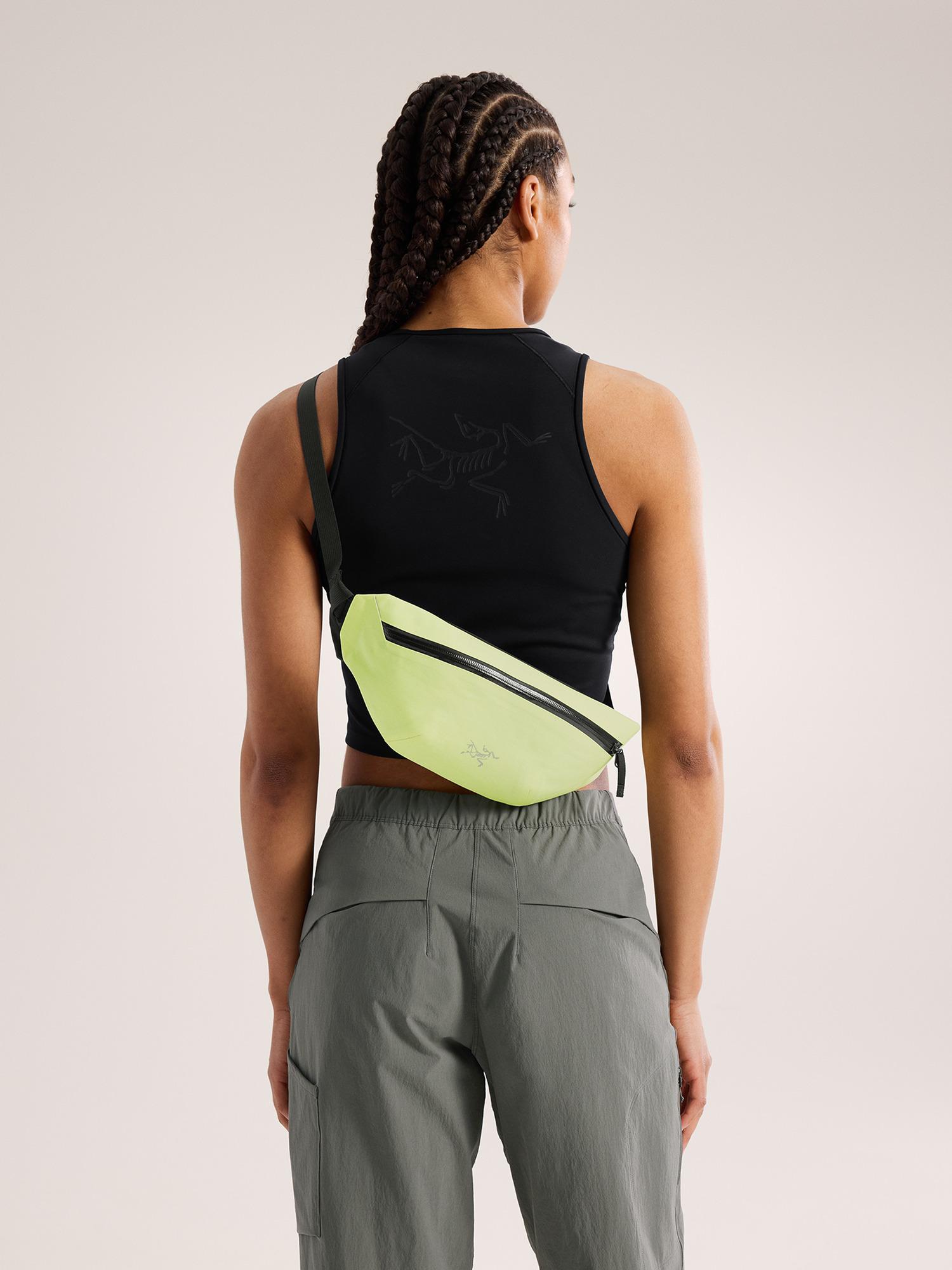 Granville Crossbody Bag Product Image