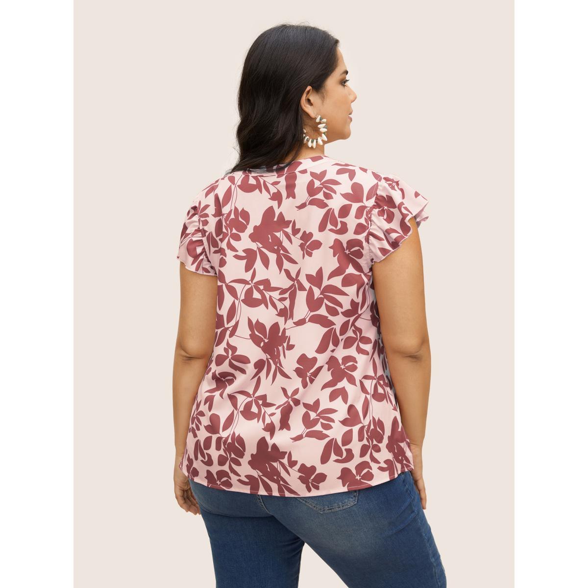 Plus Size Dirtypink Silhouette Floral Print Notched Collar Pleated Blouse Women Resort Cap Sleeve Notched collar Vacation Blouses BloomChic 30/6X Product Image