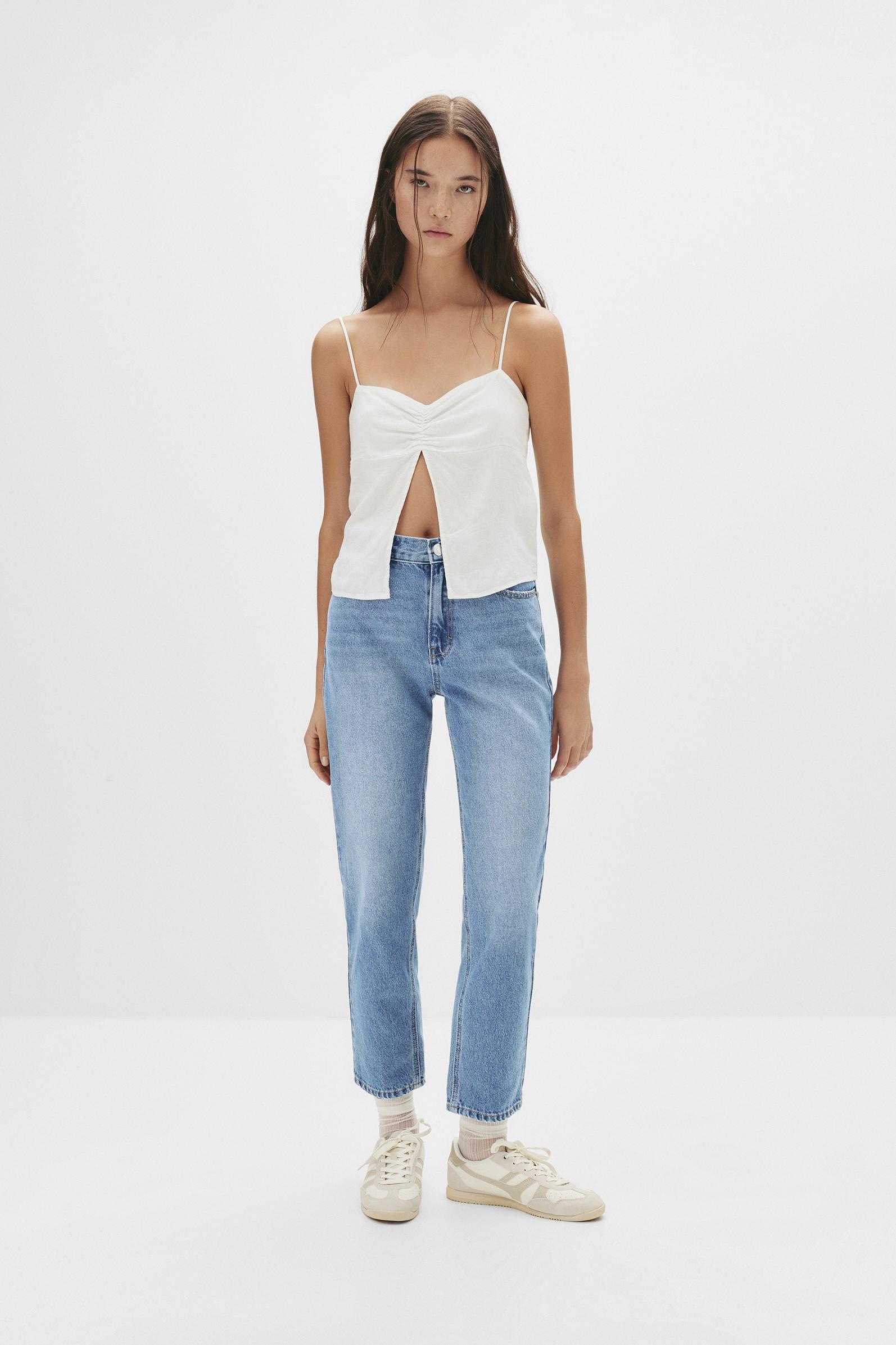 High-waist mom jeans Product Image