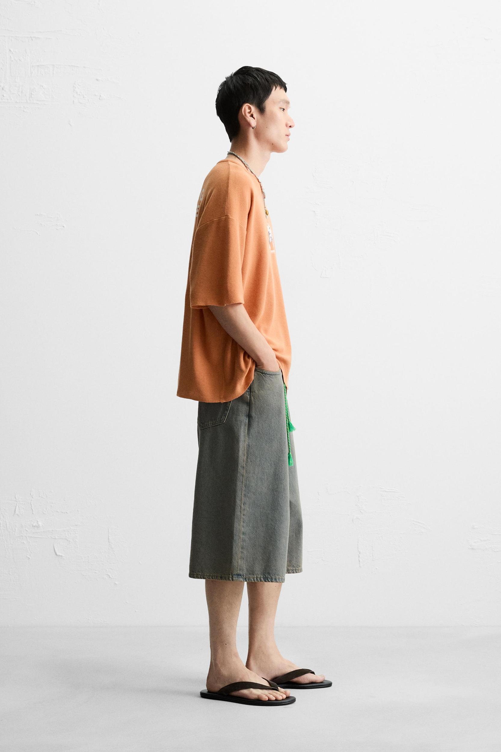 WASHED PRINT KNIT T-SHIRT Product Image