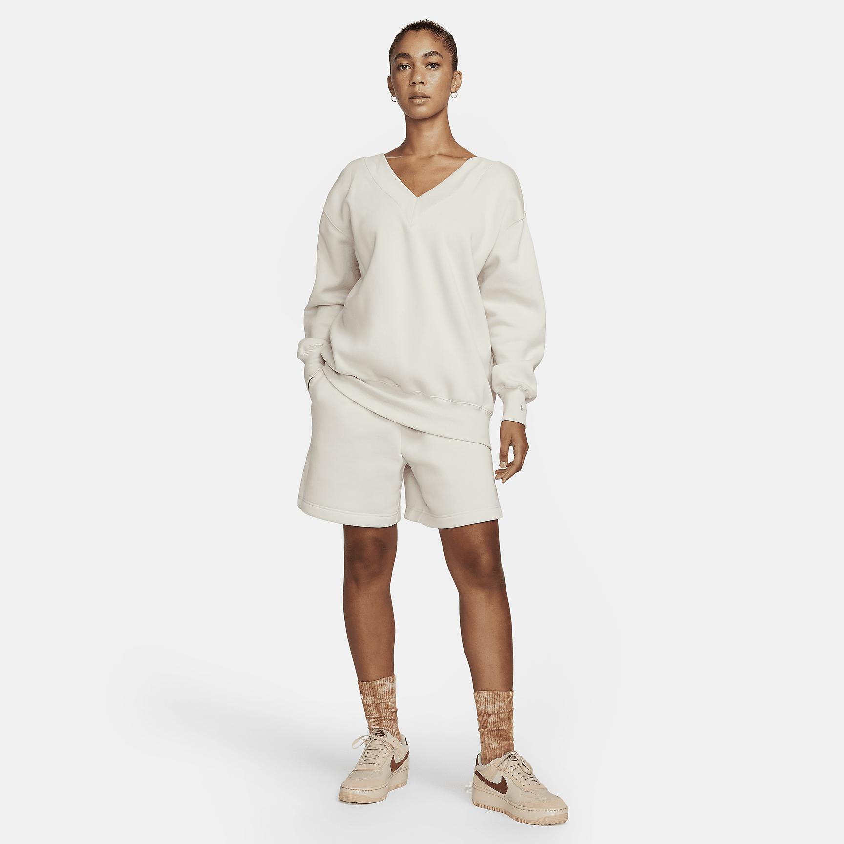 Nike Sportswear Phoenix Fleece Women's Oversized V-Neck Sweatshirt Product Image