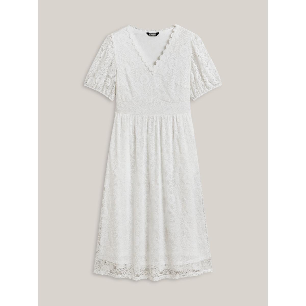 Plus Size Woven Textured Feel Cinched-Waist Midi Dress Originalwhite Women V-neck Short sleeve Curvy BloomChic 30/6X Product Image