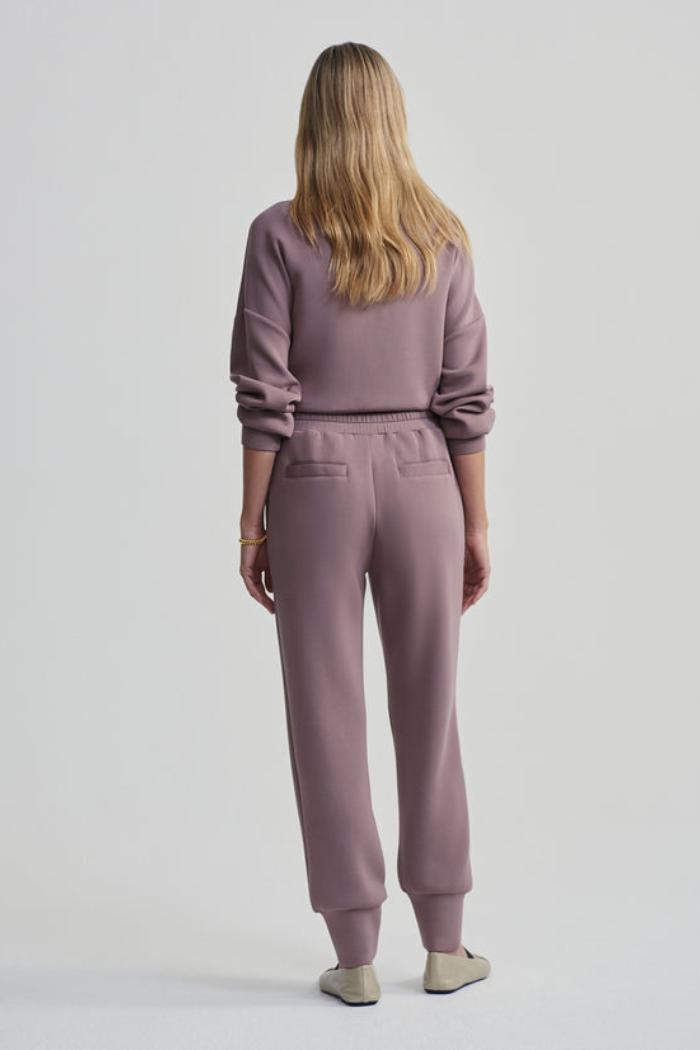 The Slim Cuff Pant 27.5"- Antler Product Image