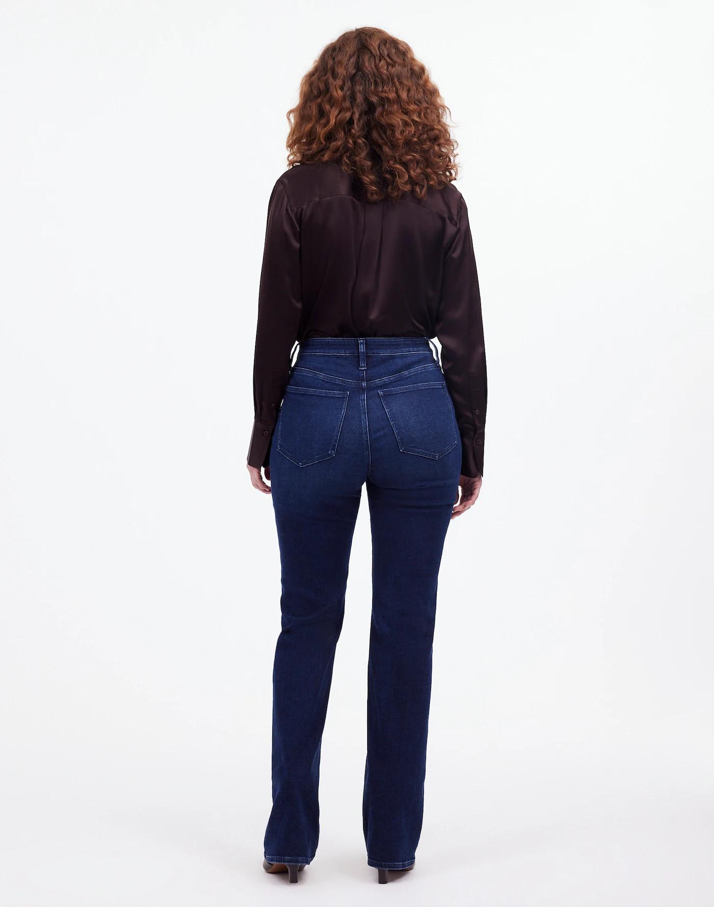 Curvy Kick Out Full-Length Jeans in Kingston Wash Product Image