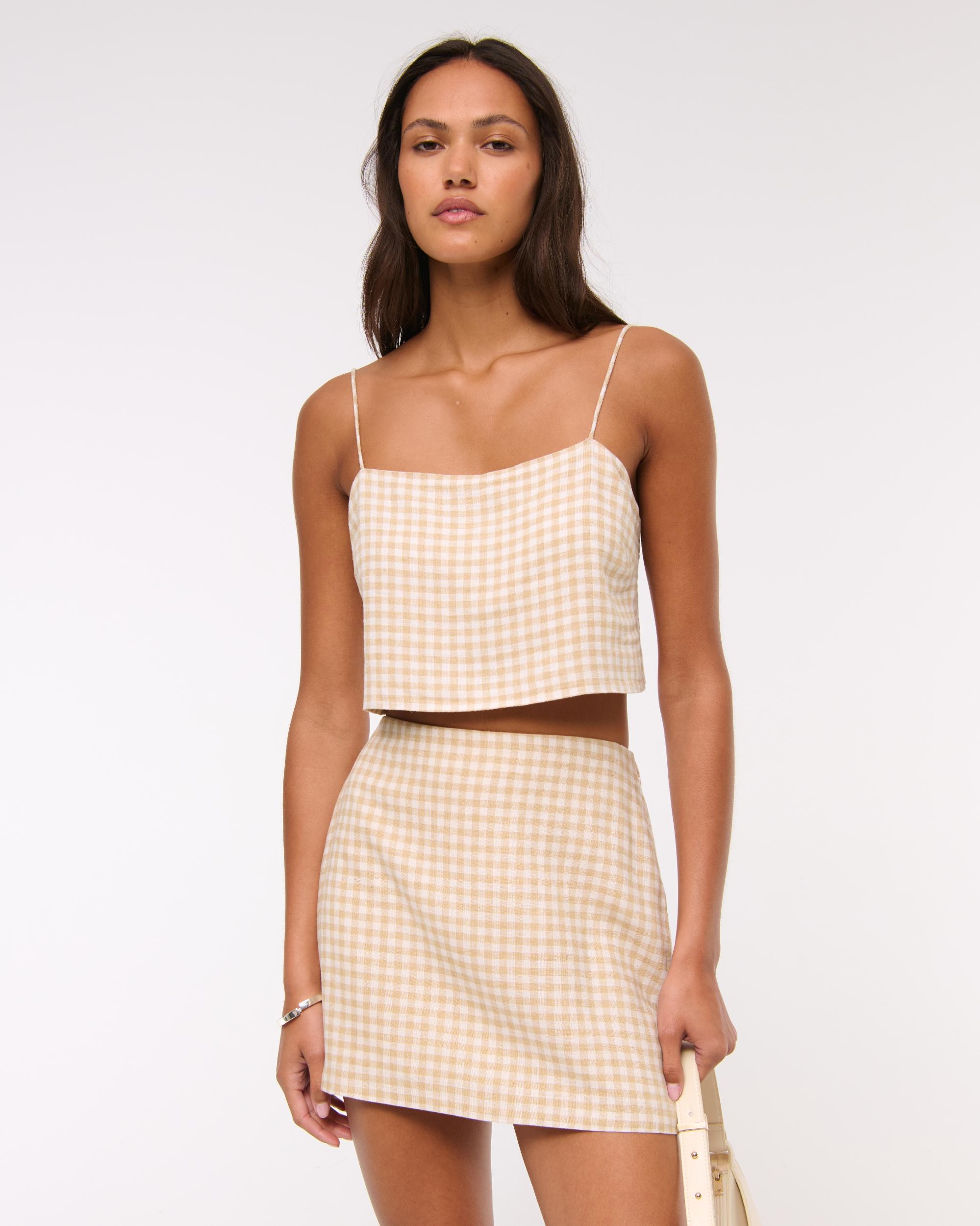 The A&F Scarlett Linen-Blend Mini Skort Product Image